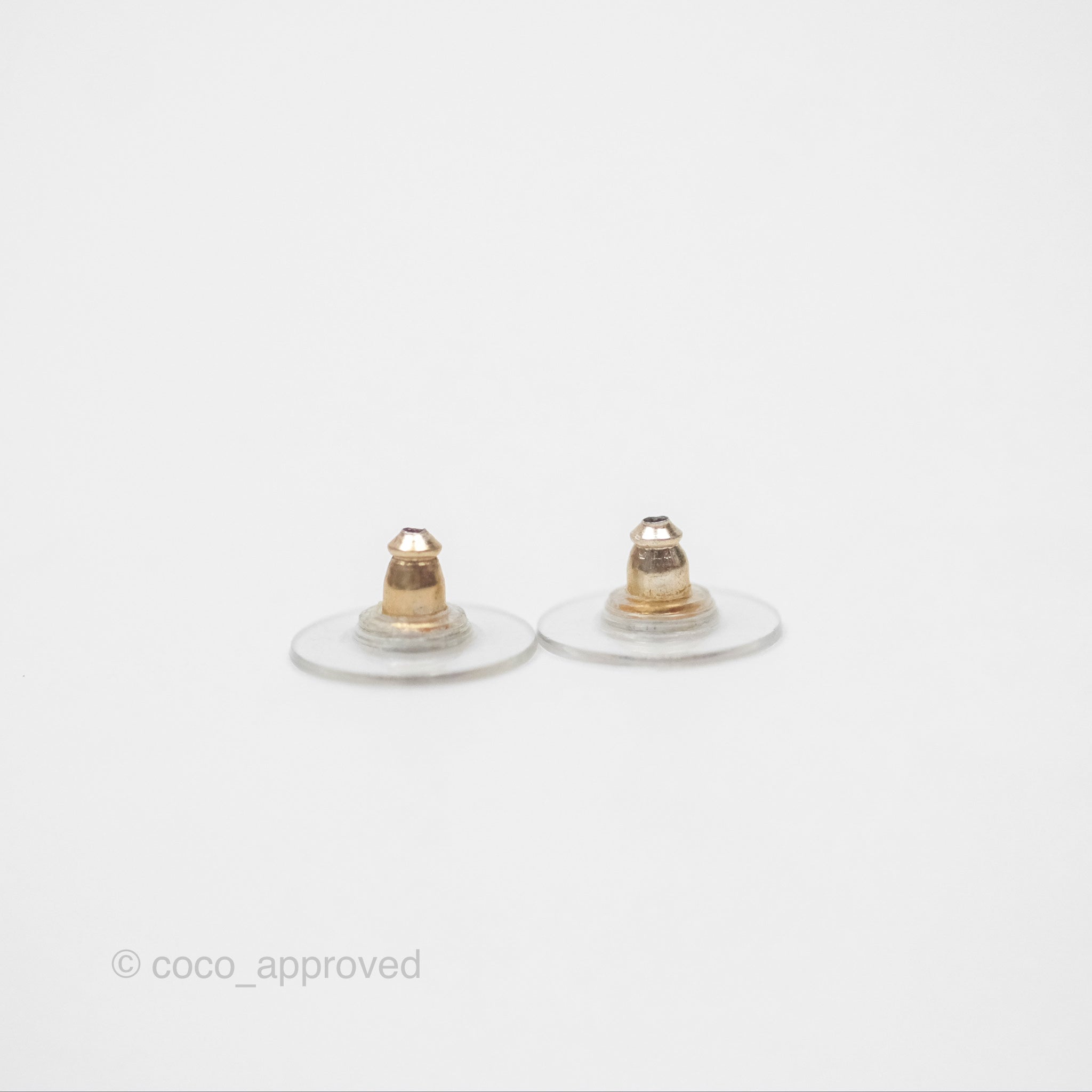Chanel CC Heart Earrings in Gold Tone - 21P Collection | Luxury Fashion Jewelry for Women, Perfect for Valentine's Day Gifts, Anniversary & Special Occasions