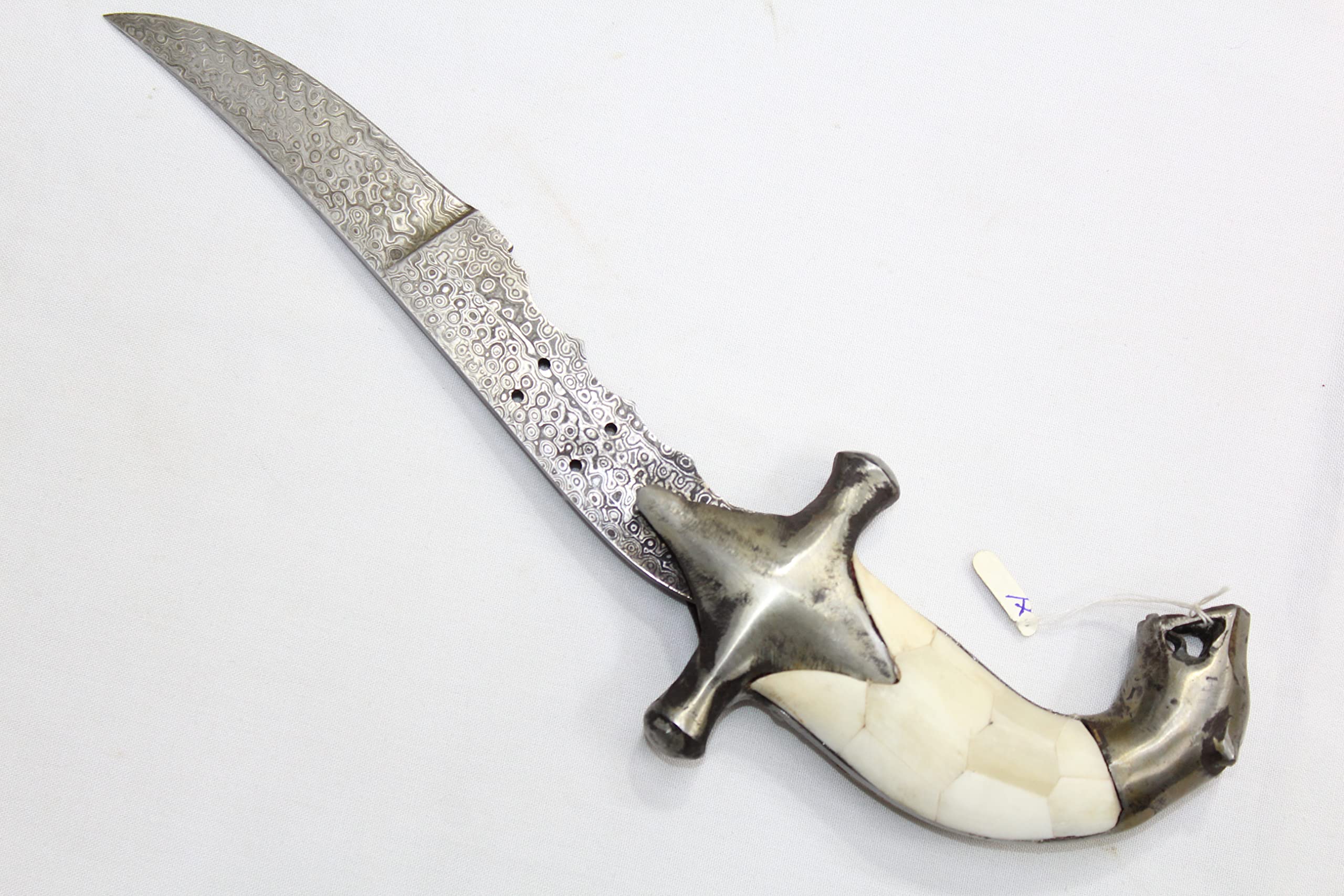 Premium Damascus Steel Khanjar Dagger with Chip Handle - A716 - Handcrafted Sakela Steel Blade for Collectors, Outdoor Use & Display
