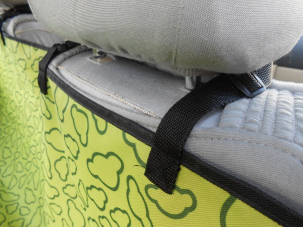**Waterproof Dog Cargo Liner Cover - Universal Pet Seat Protector for Cars, SUVs, Trucks & Vans | Durable & Non-Slip | Perfect for Travel, Beach Blanket & Picnic Mat (Green)**