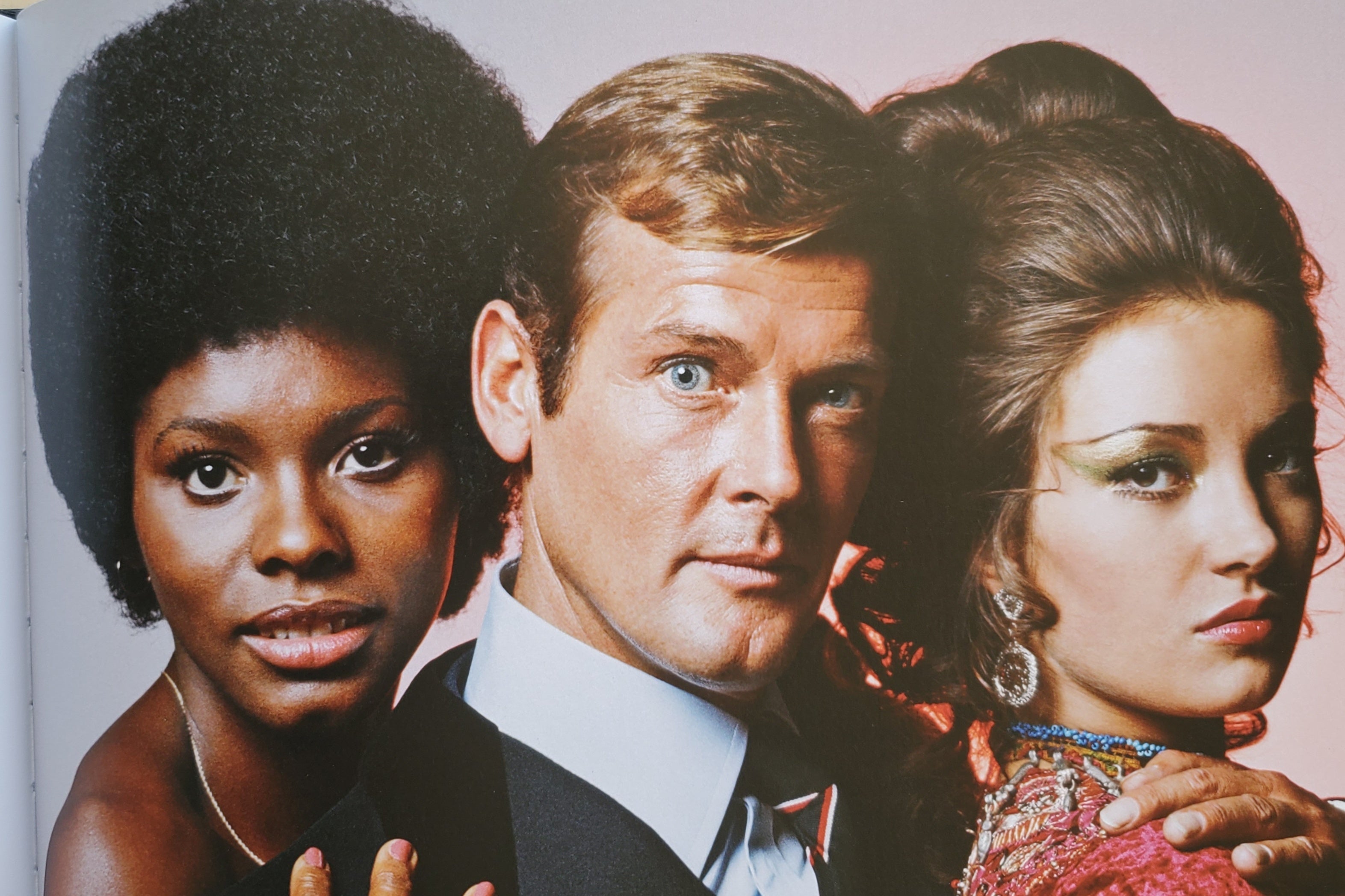 Bond: Iconic Photography by Terry O’Neill – Perfect for James Bond Fans, Movie Memorabilia Collectors, and Home Decor