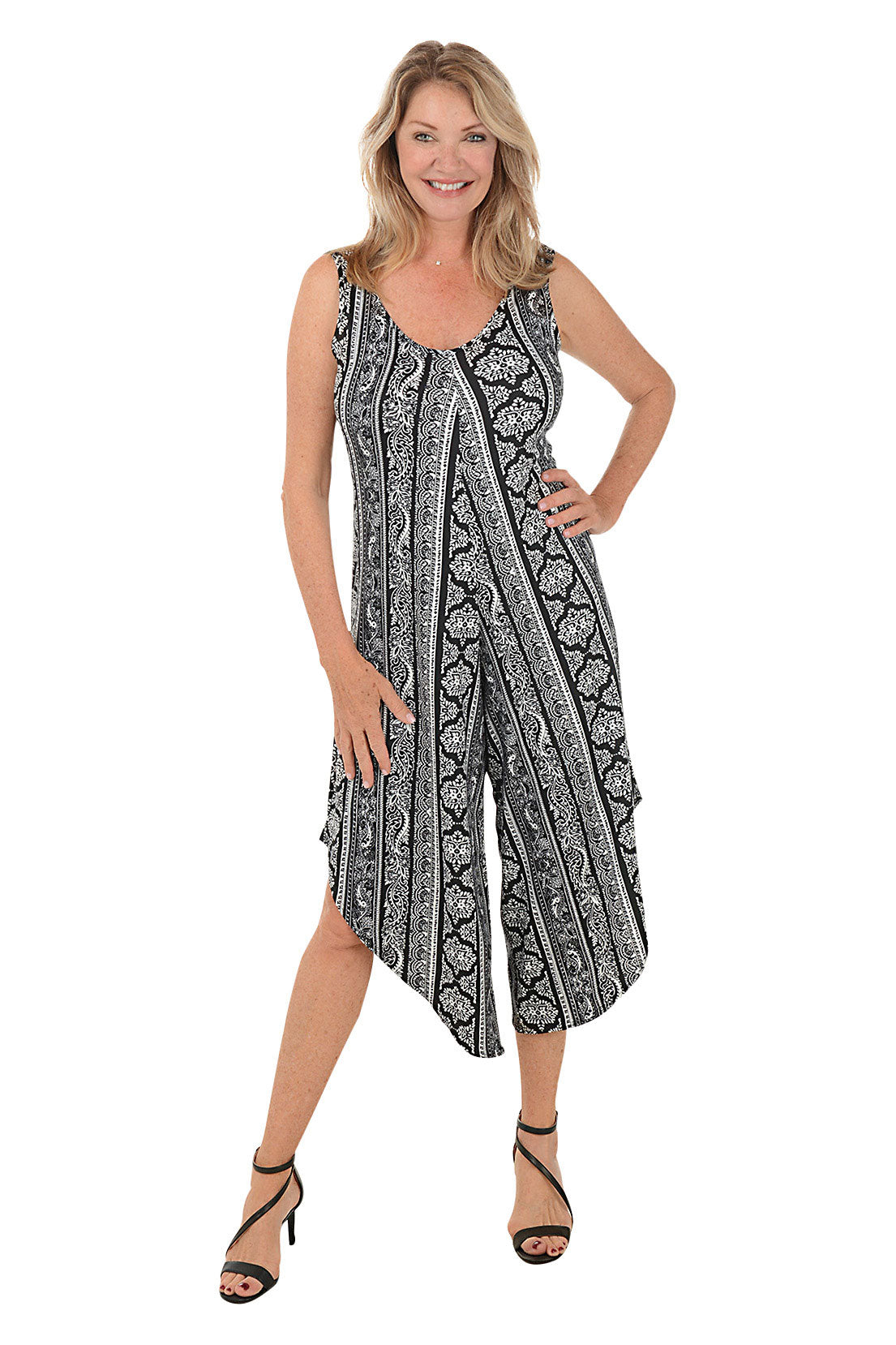 Stylish Striped Bandana Sleeveless Jumpsuit for Women - Perfect for Summer Outfits, Beach Vacations & Casual Wear