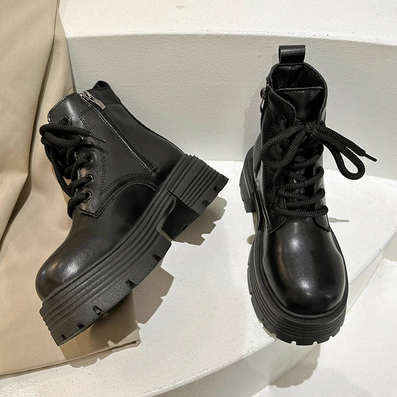 Women's Plush Warm Ankle Boots - Punk Chunky Platform Shoes with Non-Slip Thick Sole | Winter & Autumn Fashion Footwear for Motorcycle Riding & Casual Outfits