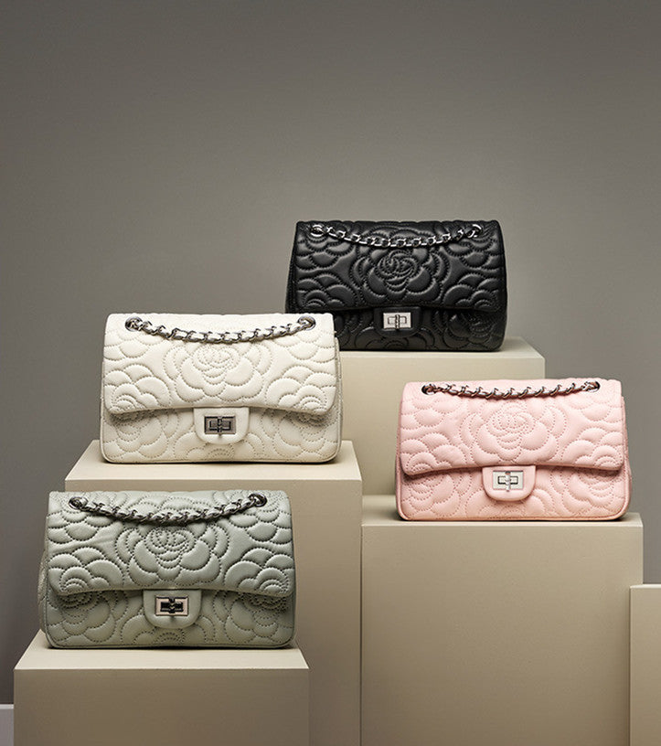 Quilted Chain Shoulder Bag for Women - Fashion Crossbody Purse with Adjustable Strap, Perfect for Work, Travel & Evening Out
