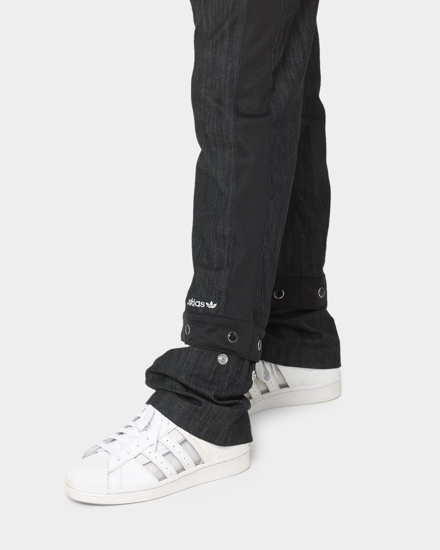 Adidas Women's Twill Track Pants - Black Athletic Joggers for Running, Yoga & Casual Wear
