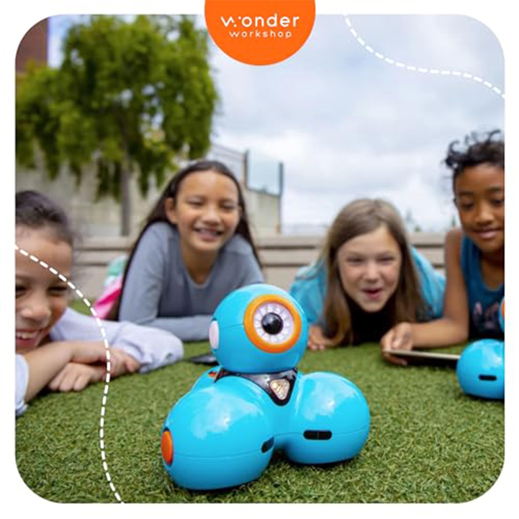 Dash Robot - STEM Coding Robot for Kids Ages 6+ | Voice Activated, Programmable Educational Toy | Learn Coding Through Play for School & Home Learning
