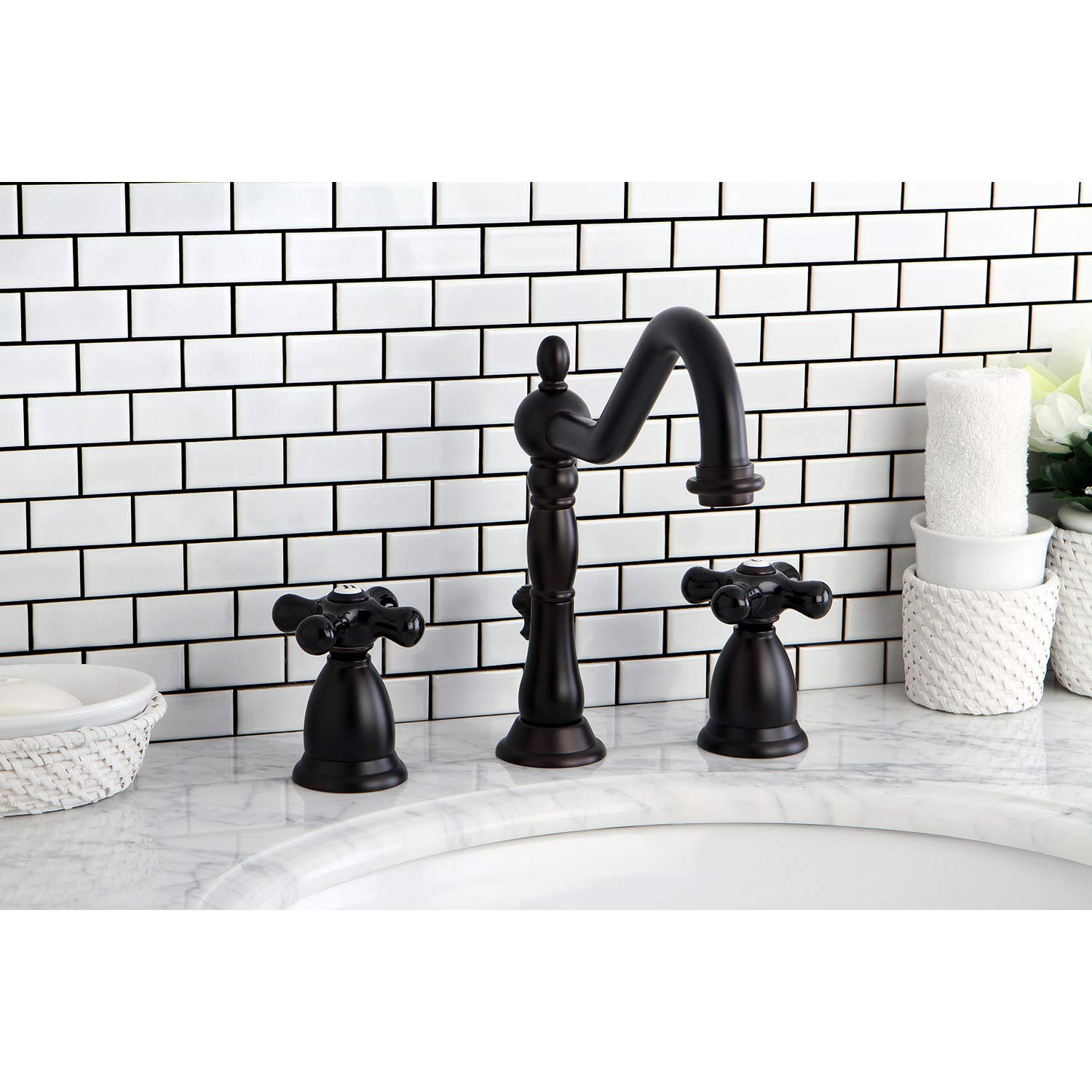 Kingston Brass KS1995PKX 8.5-Inch Widespread Bathroom Faucet in Oil Rubbed Bronze - Perfect for Modern Vanities & Luxury Bathroom Renovations