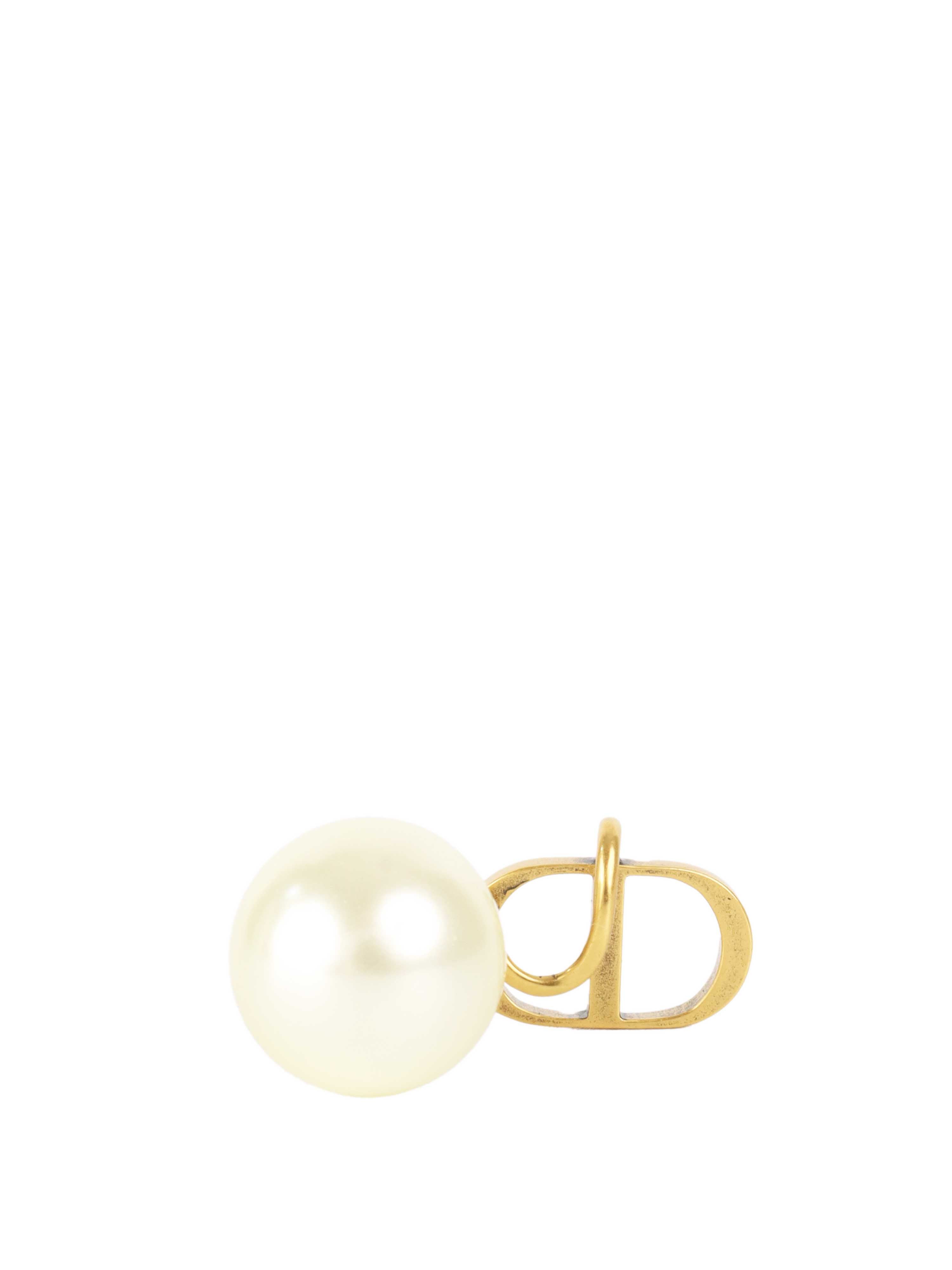 Dior Pearl Single Ear Cuff - Elegant Fashion Jewelry for Women | Perfect for Parties, Weddings & Special Occasions