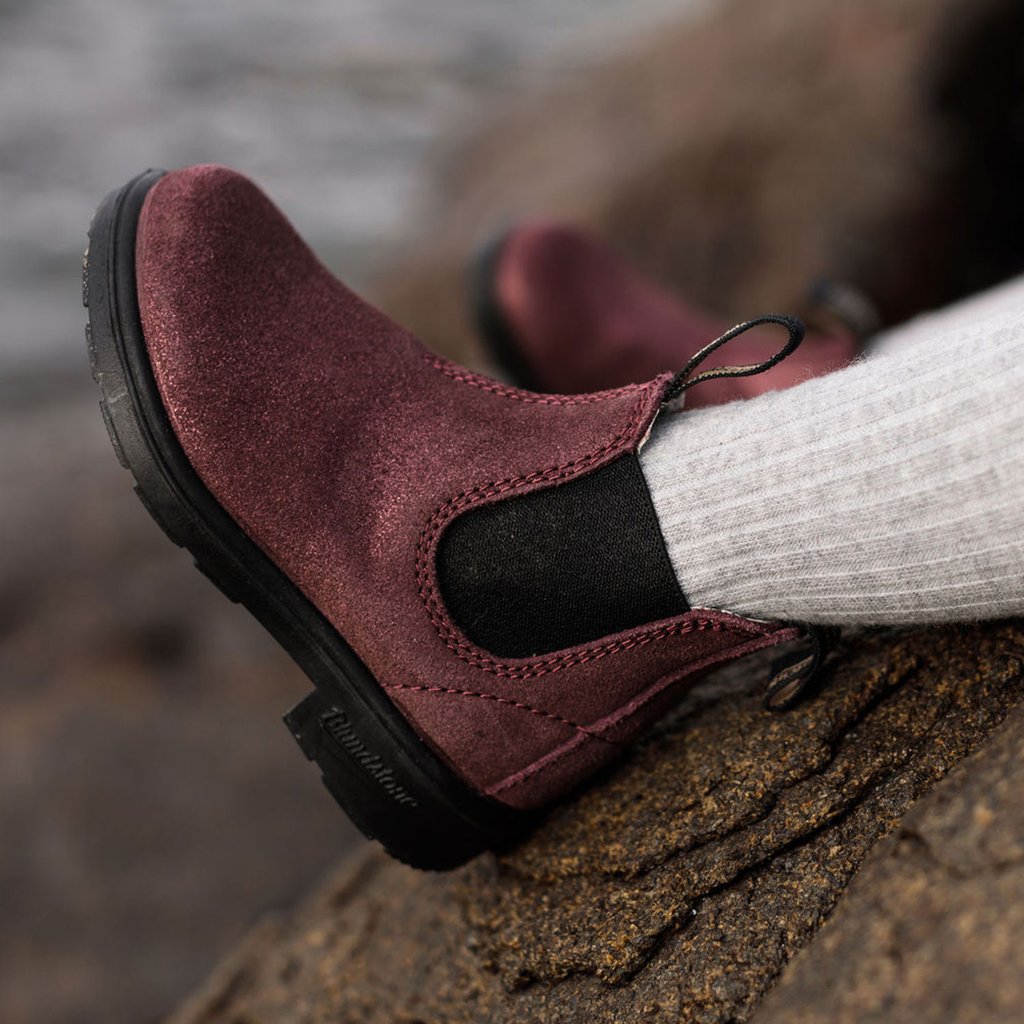Blundstone 2090 Kids Boots in Rose Pink - Waterproof & Comfortable Chelsea Boots for Boys & Girls - Perfect for School, Outdoor Play & Casual Wear