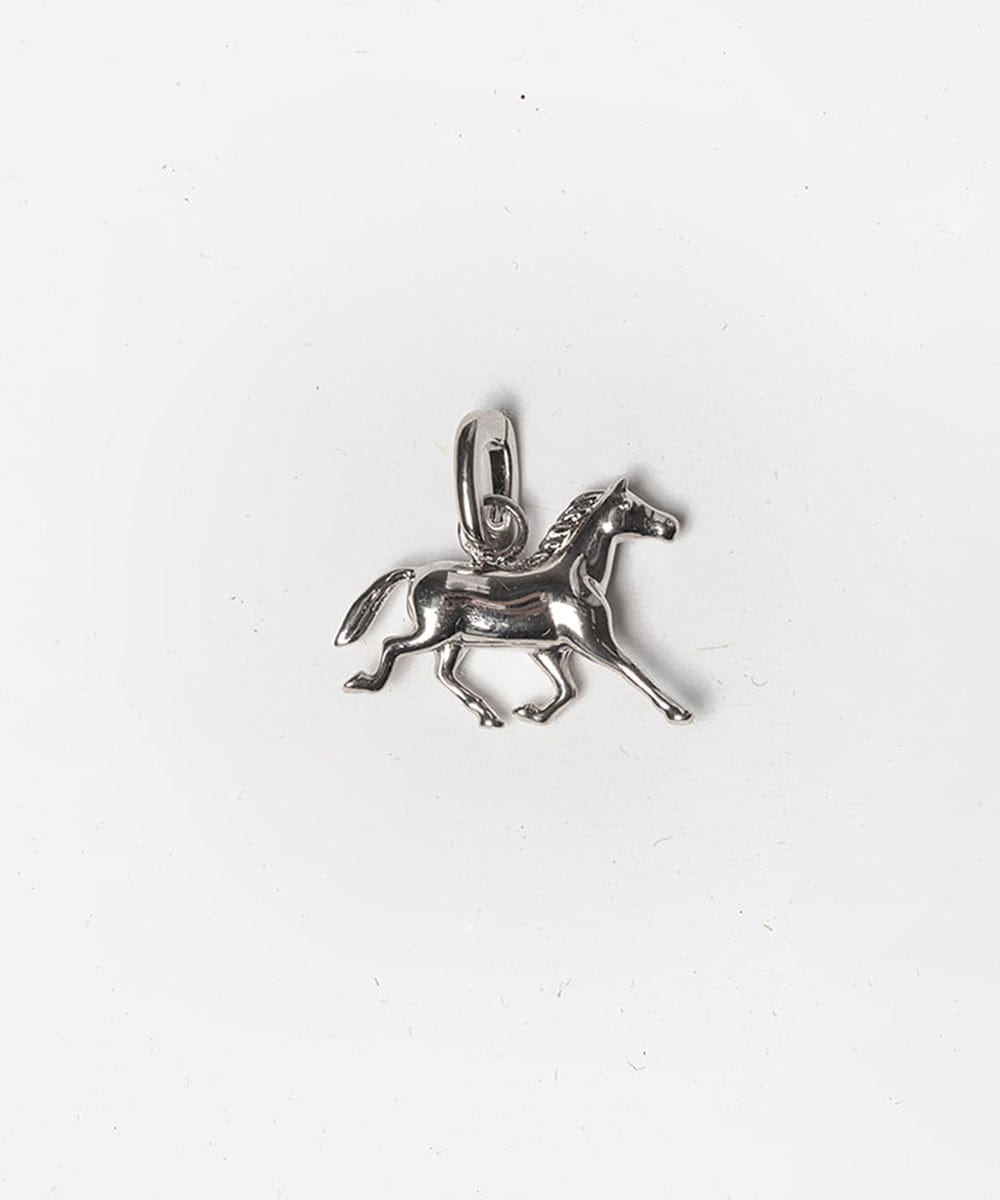 Elegant Horse Hat Charm - Stylish Equestrian Accessory for Cowboy Hats & Western Fashion | Perfect for Rodeo, Horse Riding & Country Events