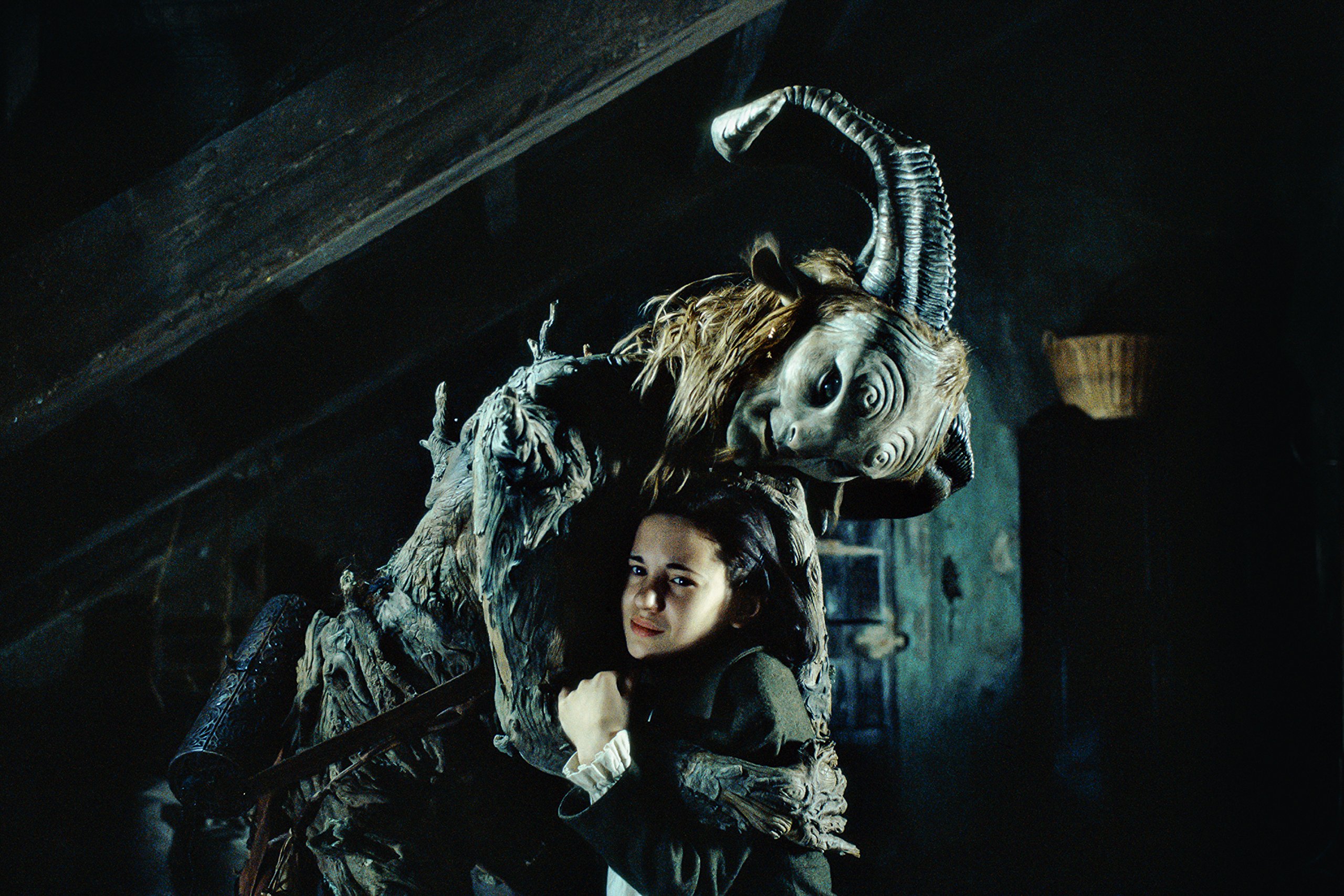 Pan's Labyrinth DVD - Fantasy Adventure Film by Guillermo del Toro | Perfect for Movie Nights & Fantasy Lovers