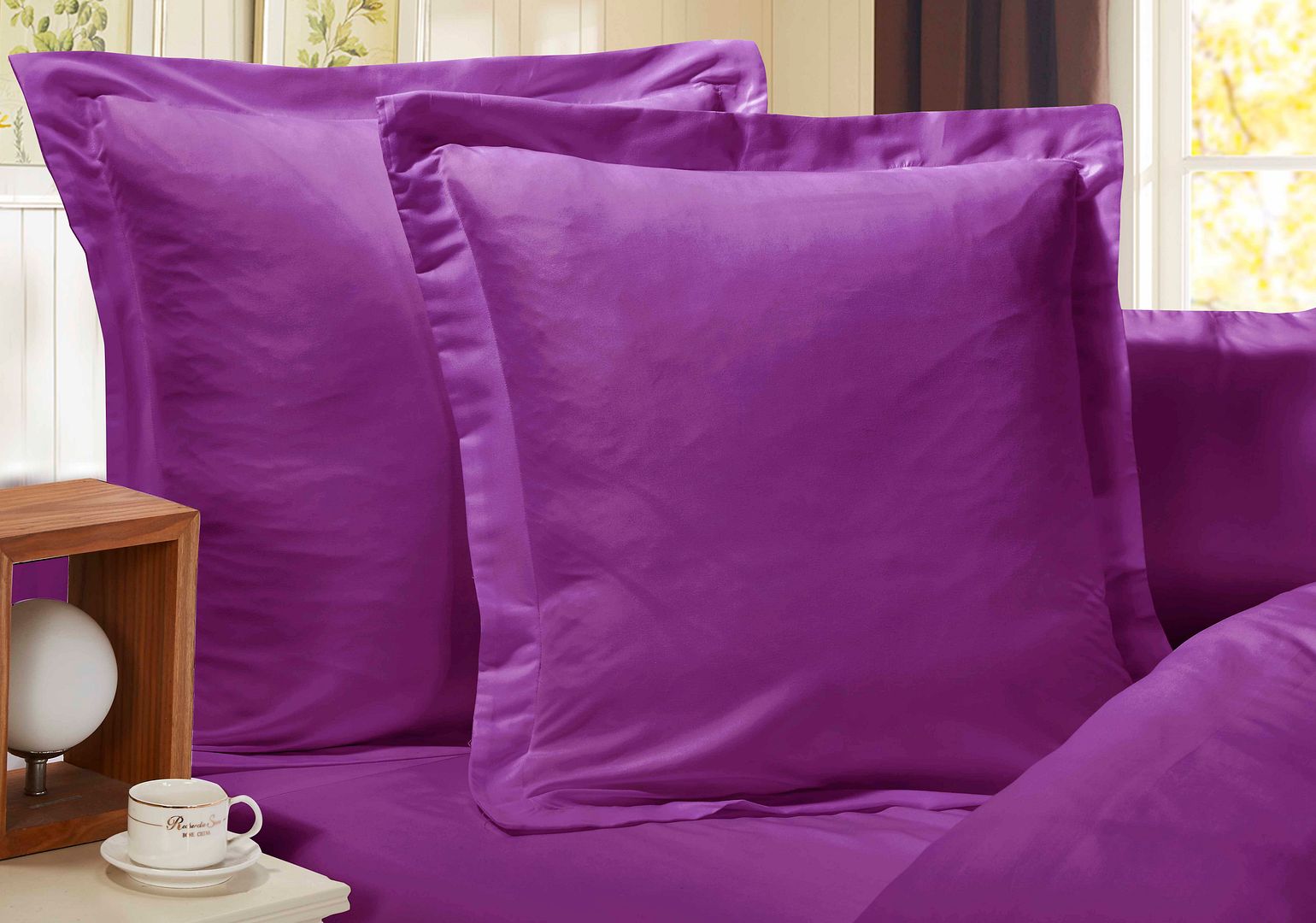 1000TC Premium Ultra Soft European Pillowcases 2 Pack - Luxury Bedding Set for Side & Back Sleepers - Breathable & Hypoallergenic - Deep Purple (2 Pack) - Perfect for Master Bedroom, Guest Room & Hotel Use