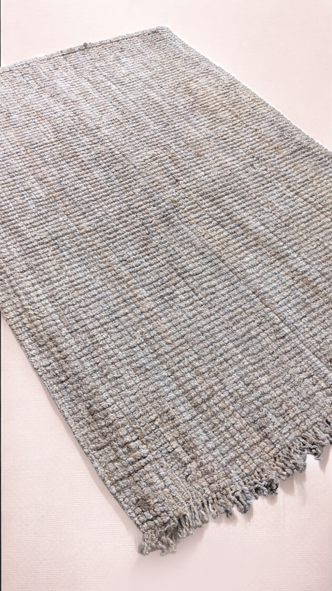 Eco-Friendly Natural Jute Area Rug - 9x6 Feet Handwoven Boho Chic Floor Mat for Living Room, Bedroom & Home Decor