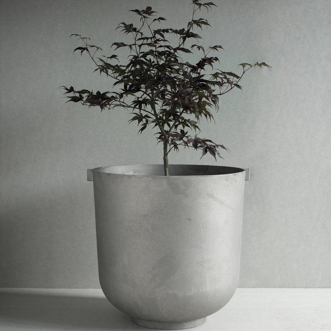 Ida Linea Hildebrand Castle Planter - Elegant Ceramic Flower Pot for Home & Garden Decor | Perfect for Indoor Plants, Succulents, and Herbs