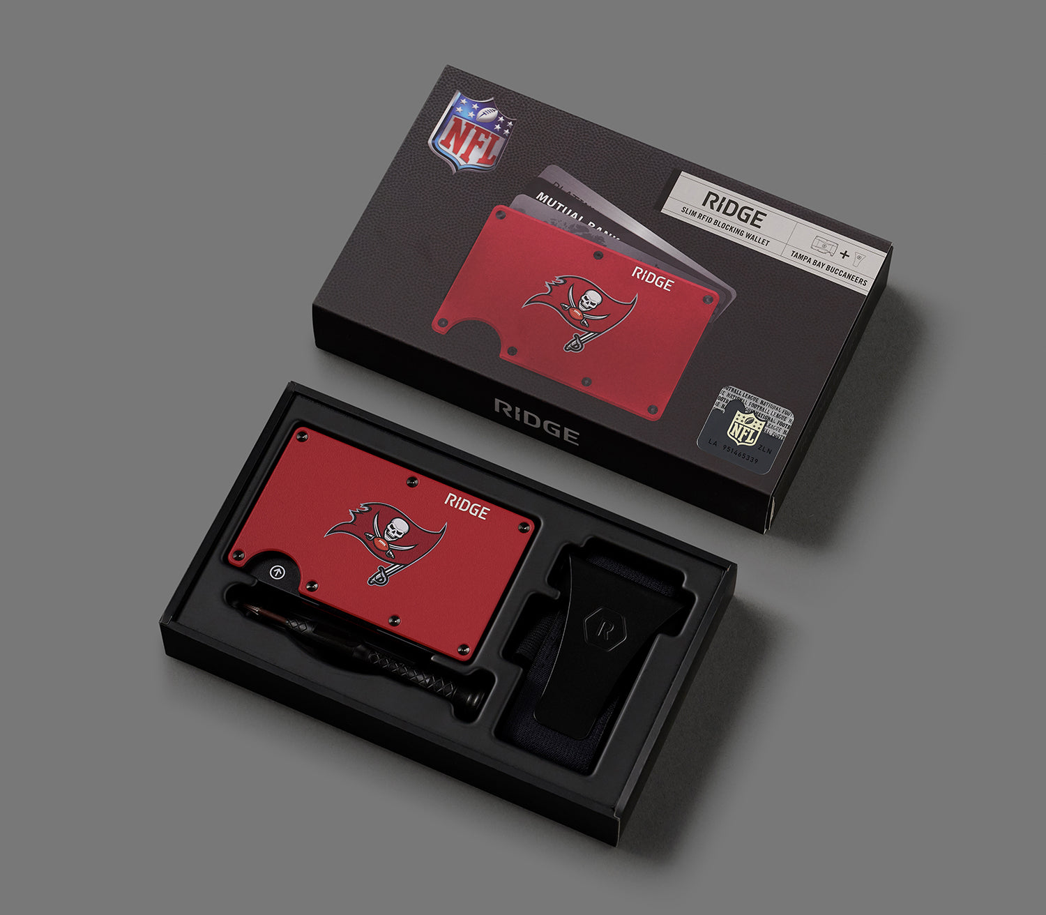 Ridge Wallet - Slim Minimalist RFID Blocking Wallet for Men - Tampa Bay Buccaneers NFL Team Design - Perfect for Everyday Carry, Travel & Gifts