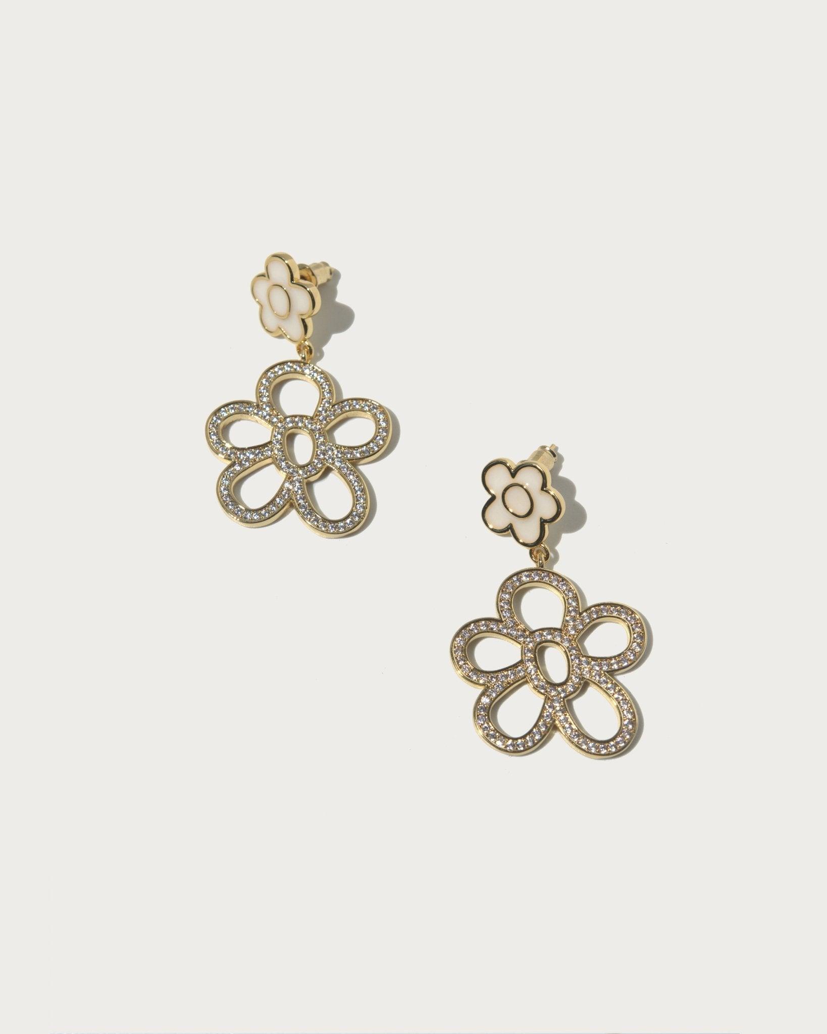 Vintage 60's Style Dangle Earrings for Women - Retro Fashion Jewelry - Perfect for Parties, Weddings & Everyday Wear