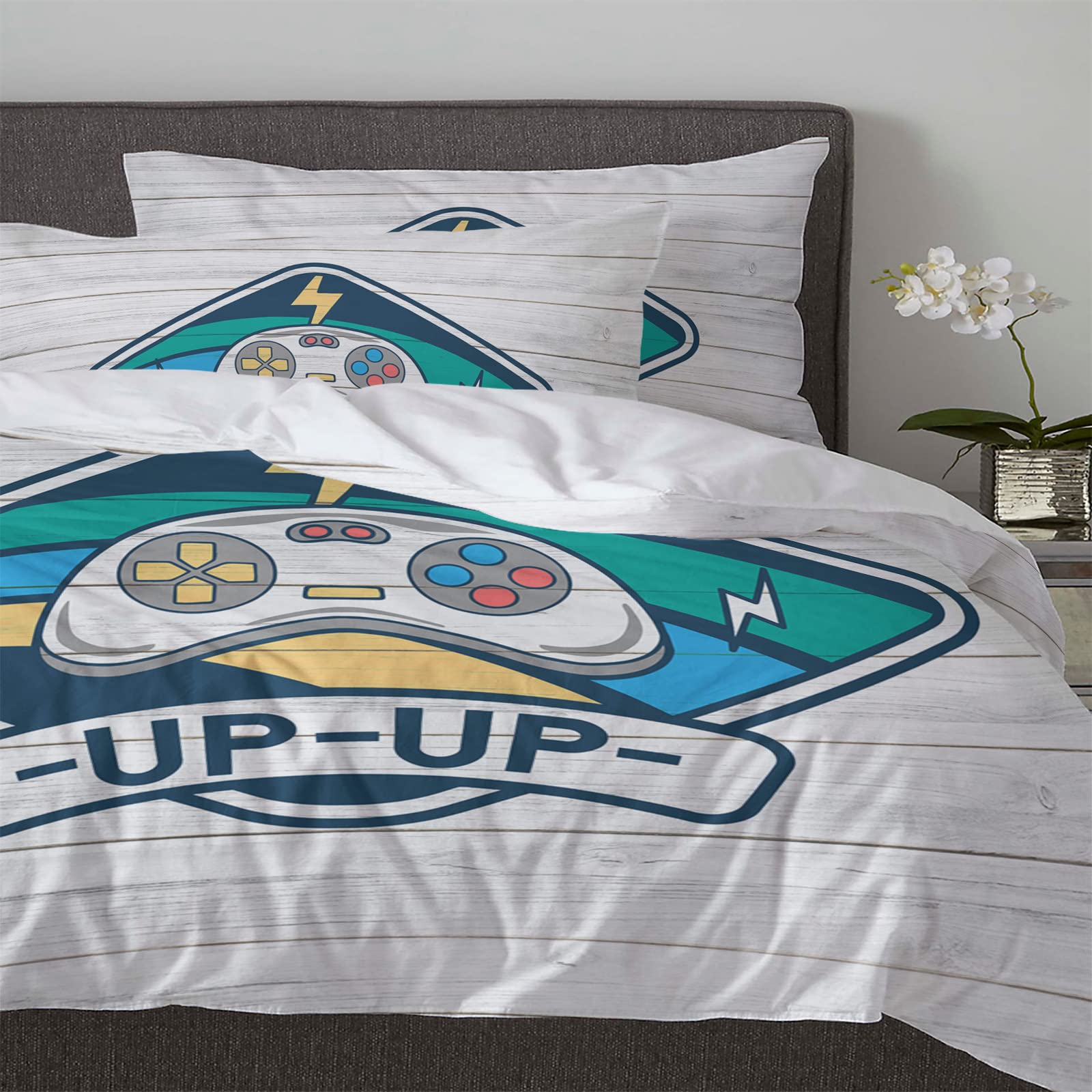 3-Piece Video Game Themed Microfiber Bedding Set - Soft Duvet Cover with 2 Pillowcases for California King Beds | Gamer Bedroom Decor | Perfect for Teen Rooms, Game Themed Bedrooms & Gaming Enthusiasts