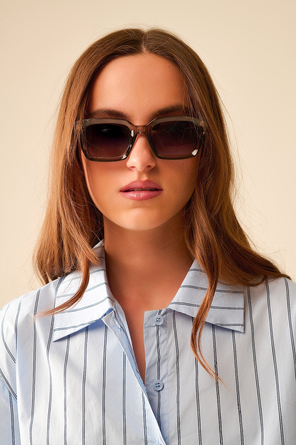 Chunky Retro Square Frame Thick Sunglasses in Gray - Stylish UV Protection Shades for Outdoor Activities, Beach, and Driving