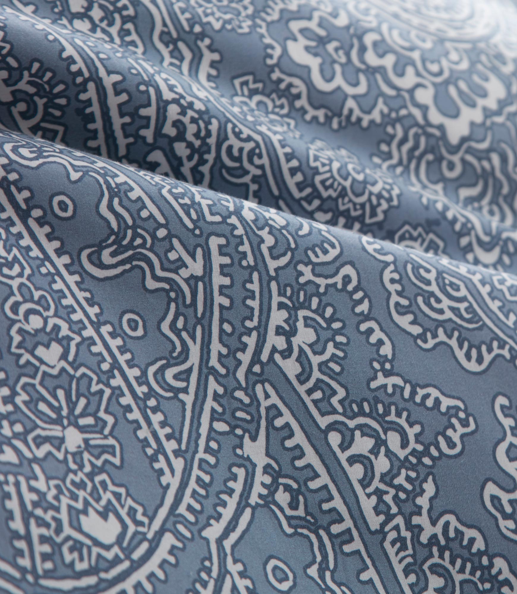 Paisley Percale Sham - Soft & Breathable Standard Pillowcase for Bedroom Decor - Perfect for Home, Hotel, and Guest Room Use