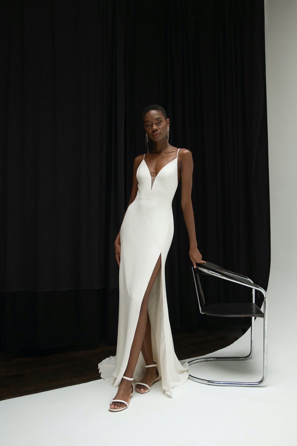 Jenny Yoo Ainsley Gown - Elegant Wedding Dress for Brides | Perfect for Formal Weddings & Special Occasions