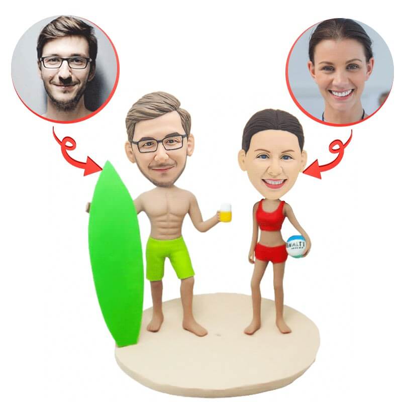 Personalized Beach Couple Bobbleheads - Custom Figurines for Anniversary, Wedding & Valentine's Gift - Perfect for Beach Themed Parties, Home Decor & Couples Keepsakes