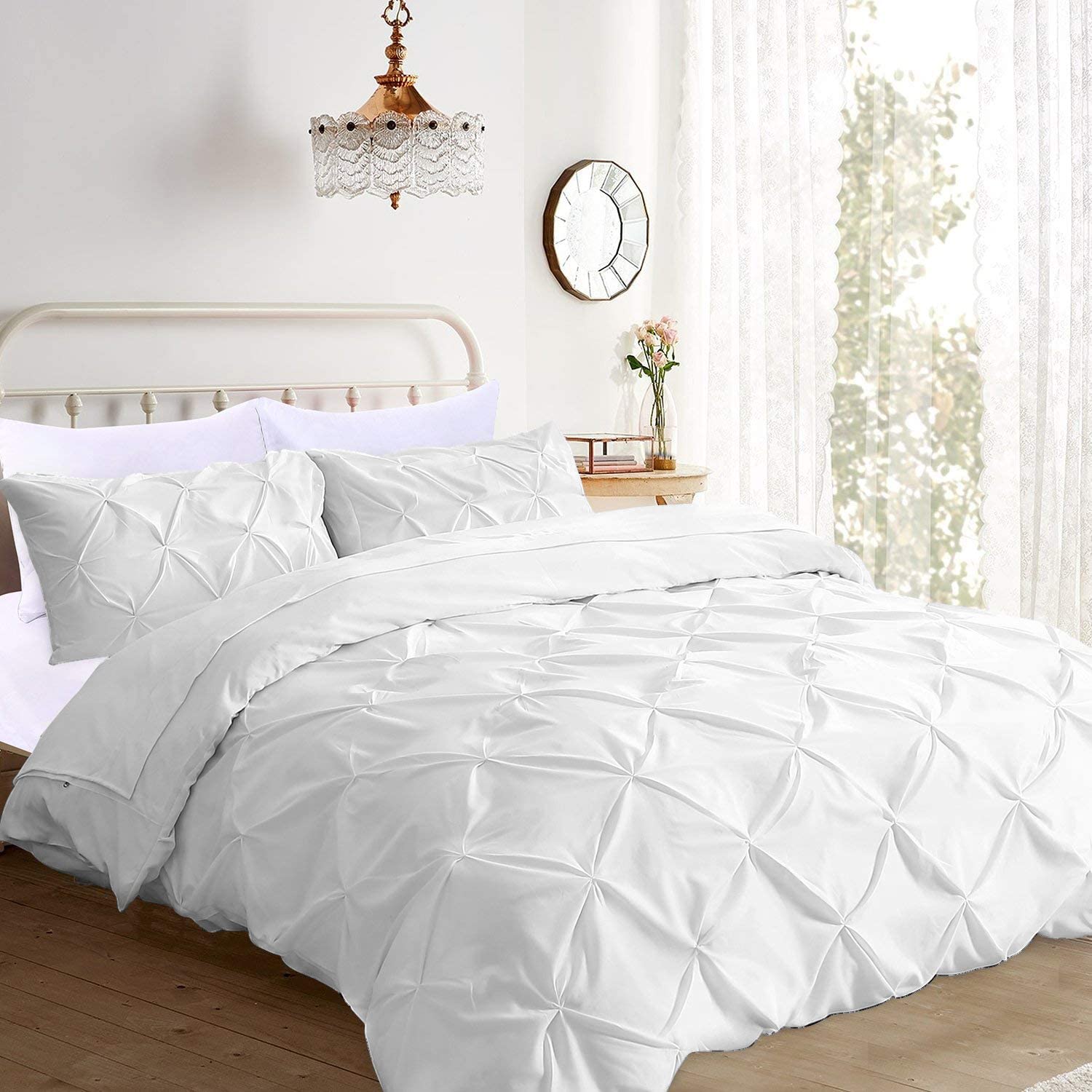 Luxury 800 Thread Count Egyptian Cotton Duvet Cover - Pinch Pleated, Pintuck Tufted Design with Zipper Closure & Corner Ties (White, Oversized King) - Perfect for Master Bedroom, Guest Room & Hotel Style Decor
