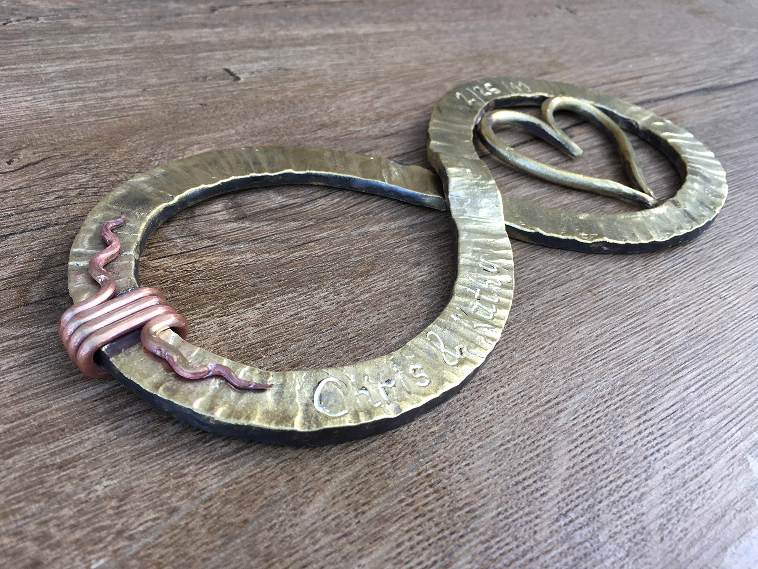 Bronze Infinity Sign Gift for Women - Elegant 8th Anniversary Present for Wife, Her & Special Occasions - Perfect for Home Decor, Office Desk & Romantic Gifts