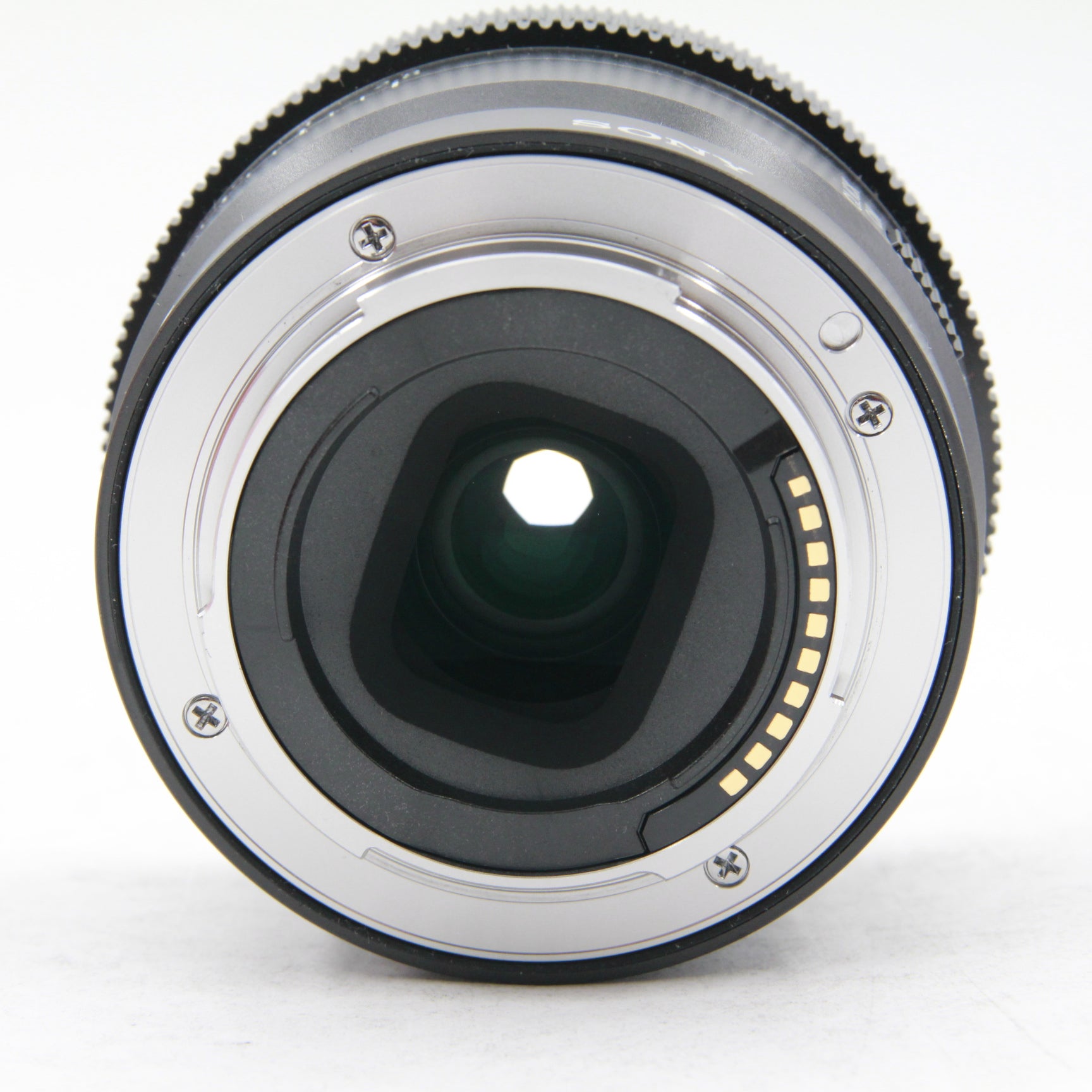 Open Box Sony FE 24mm f/2.8 G Lens - Compact Full Frame Prime Lens for Sony E-Mount Cameras | Perfect for Travel, Street & Landscape Photography