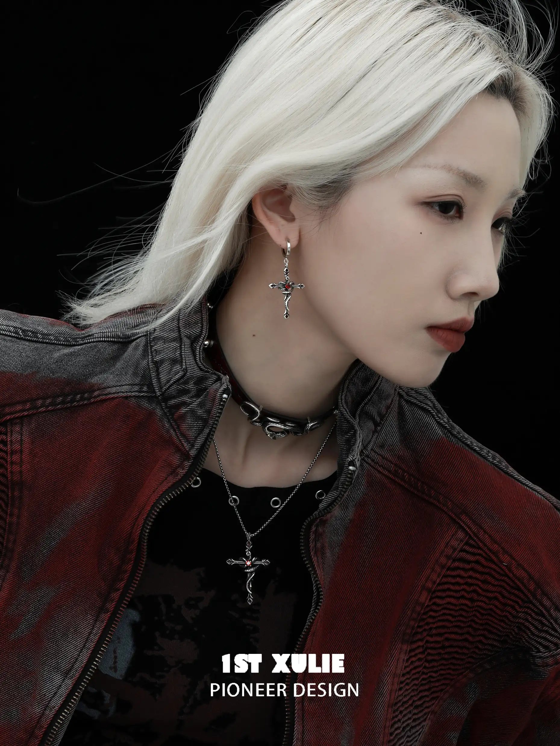 18k Gold Plated Snake Bite Choker Necklace with Leather Rivets - Gothic Punk Jewelry for Women, Perfect for Concerts, Halloween & Alternative Fashion