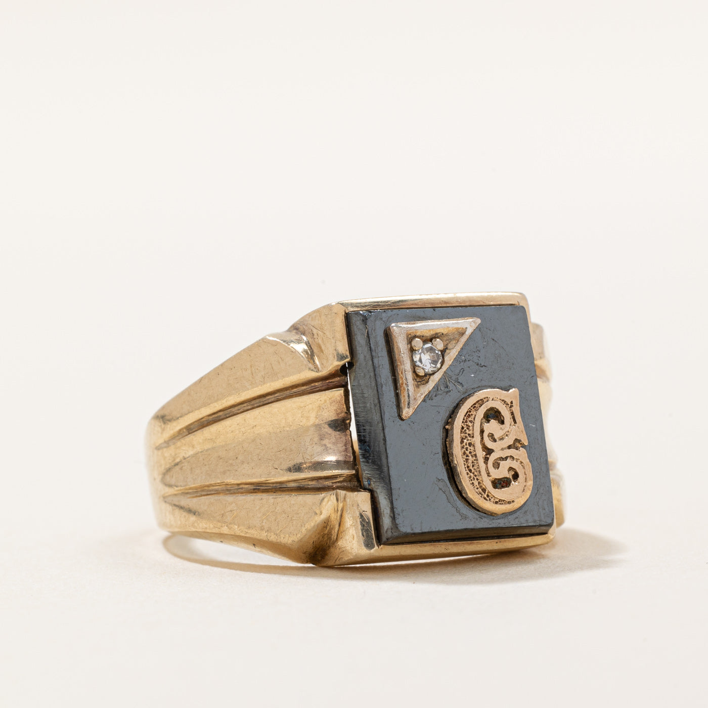 Elegant C Initial Hematite & Diamond Ring - 9.00ct Hematite with 0.02ct Diamond - Size 8.25 - Perfect for Anniversary Gifts, Birthday Presents & Special Occasions