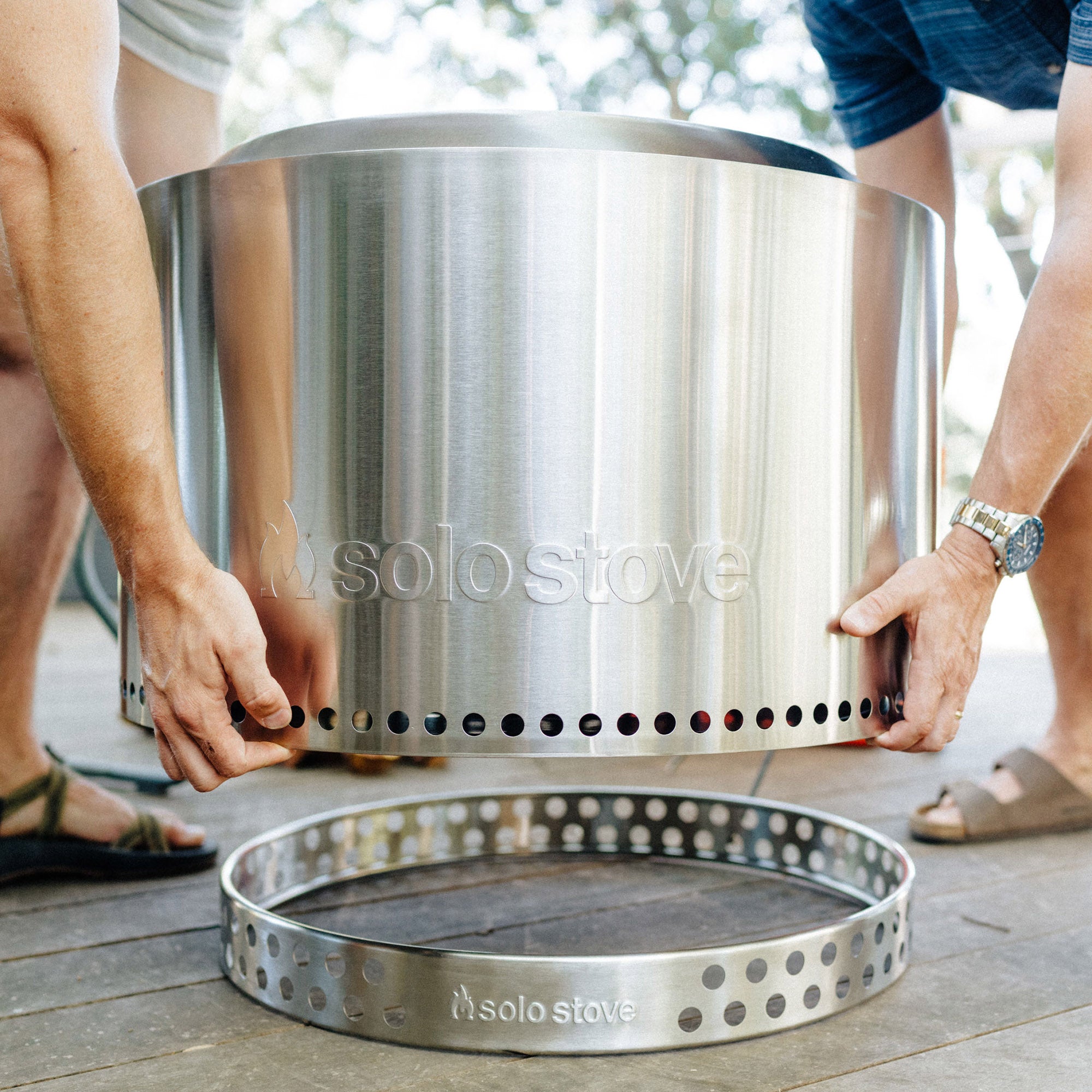 Solo Stove Yukon + Stand 2.0 - Smokeless Fire Pit for Outdoor Camping, Backyard, Patio & Bonfire - Stainless Steel Portable Fire Pit with Stand for Wood Burning - Perfect for Camping Trips, Backyard Gatherings & Outdoor Adventures