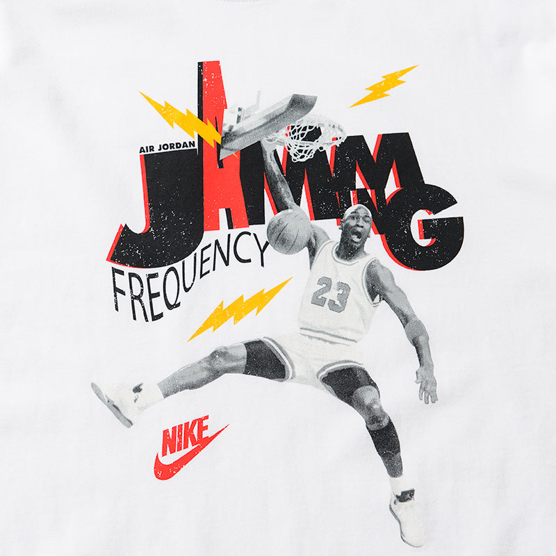 Jordan Graphic Tee for Men - White & Black Cotton T-Shirt with Logo Print - Casual Streetwear for Everyday Wear & Basketball Fans