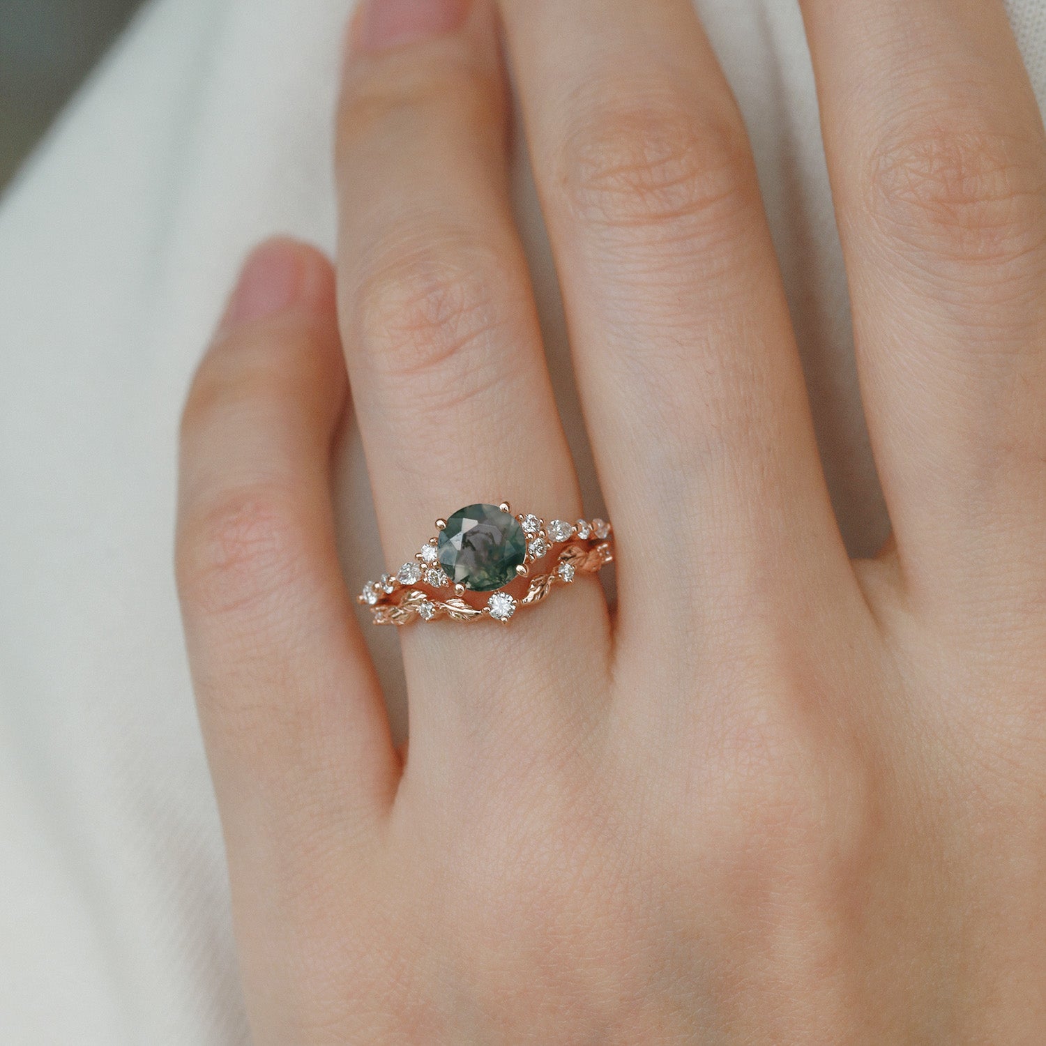 Black Gold Round Leafy Moss Agate Engagement Ring Set (2PCS) - Perfect for Weddings, Anniversaries & Romantic Proposals