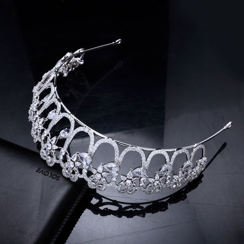 Cambridge Lover's Knot Tiara - Classic European Royal Replica Wedding Crown CH10411 | Perfect for Bridal Ceremonies, Royal-Themed Parties & Vintage Photo Shoots