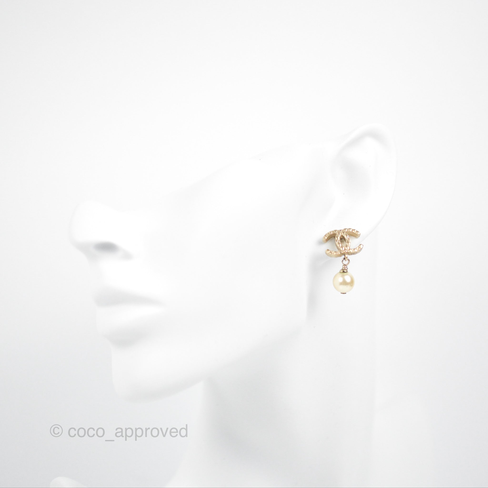 Chanel CC Pearl Drop Earrings in Gold Tone - 10A Size | Luxury Fashion Jewelry for Women | Perfect for Parties, Weddings & Special Occasions