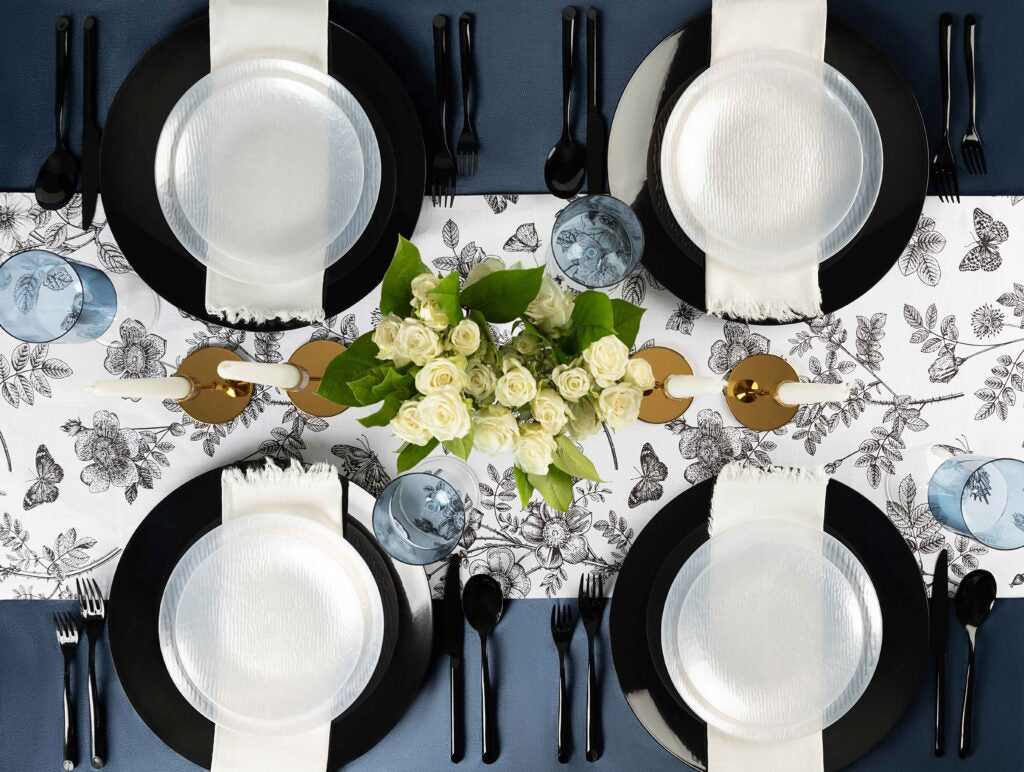 32-Piece Clear Pearl Round Plastic Dinnerware Set for 16 Guests - Elegant Disposable Plates, Bowls, Cups & Utensils - Perfect for Weddings, Parties, Catering & Outdoor Events