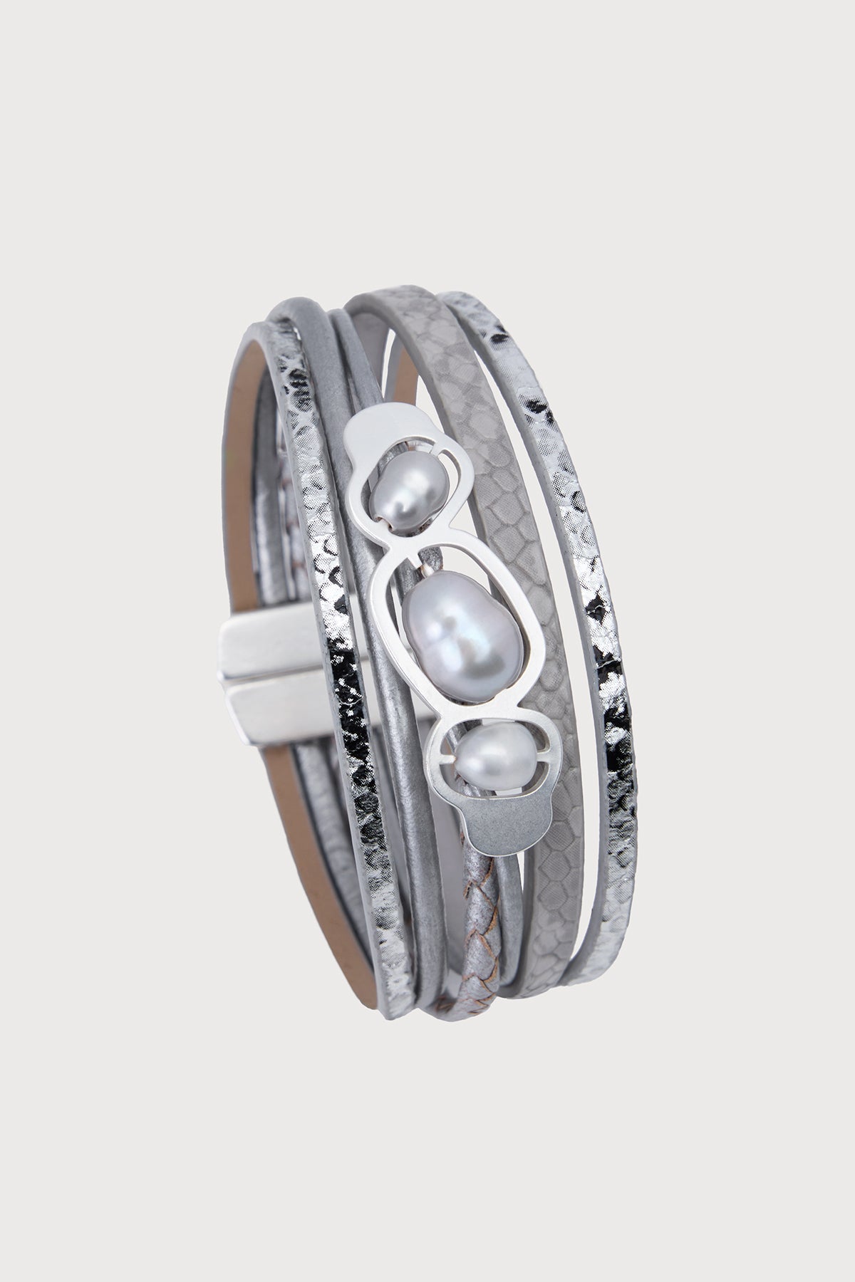 Elegant Multi Pearl Leather Bracelet for Women - Stylish Handmade Jewelry Gift for Birthday, Anniversary & Special Occasions - Perfect for Parties, Weddings & Everyday Wear