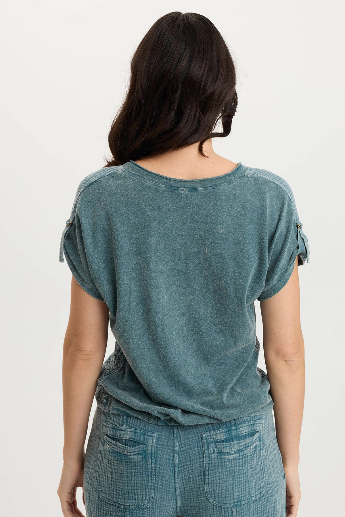 Bower Gauze Jersey Tabbed Sleeve Bubble Hem V-Neck Tee - Women's Casual T-Shirt for Summer Outfits & Layering
