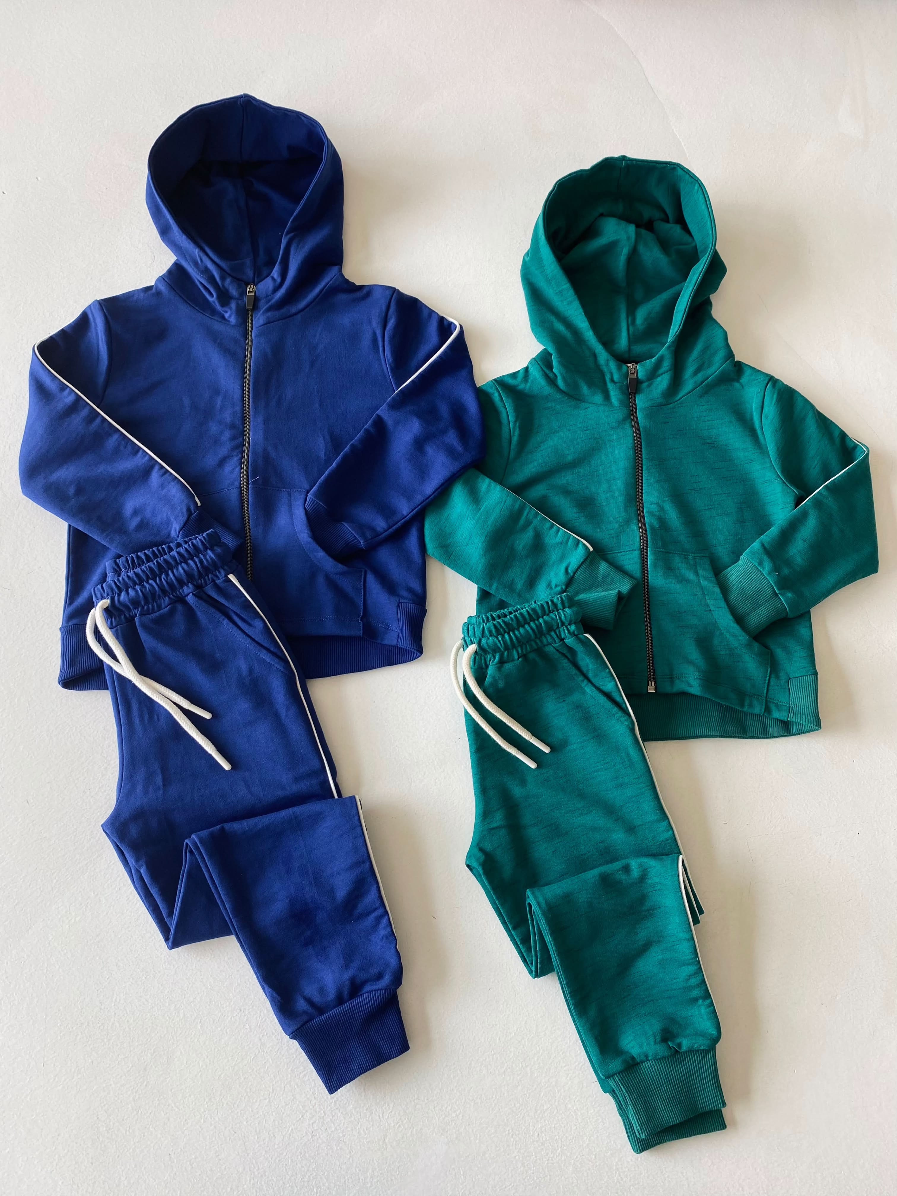 Kids Zippered Hoodie and Sweatpants Set - Cozy Fleece Loungewear for Boys & Girls - Perfect for Playdates, School, and Home Comfort