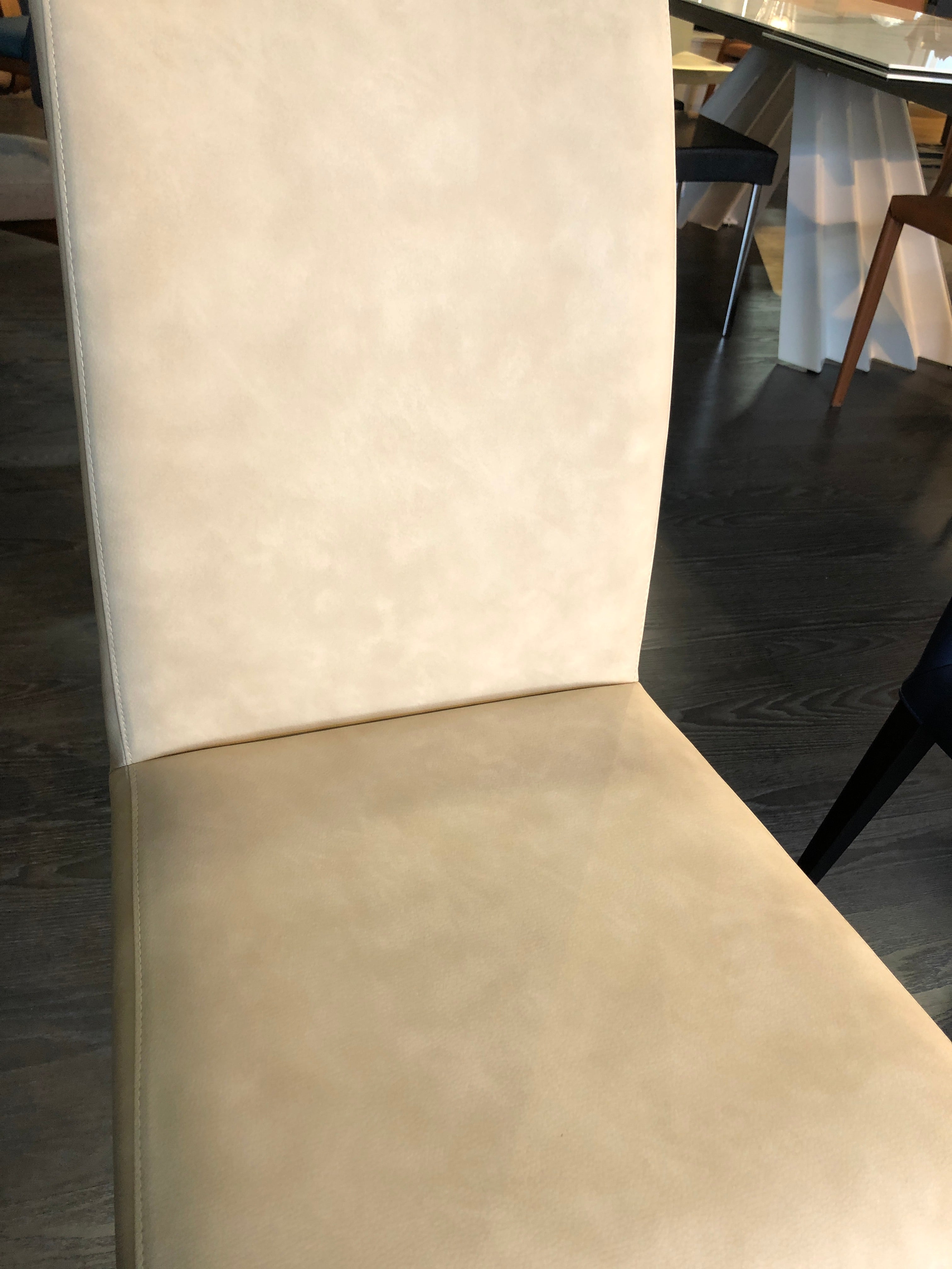 BUSETTO S204 Modern Dining Chair - Handcrafted in Italy - Elegant & Durable Design for Home, Restaurant & Office Use