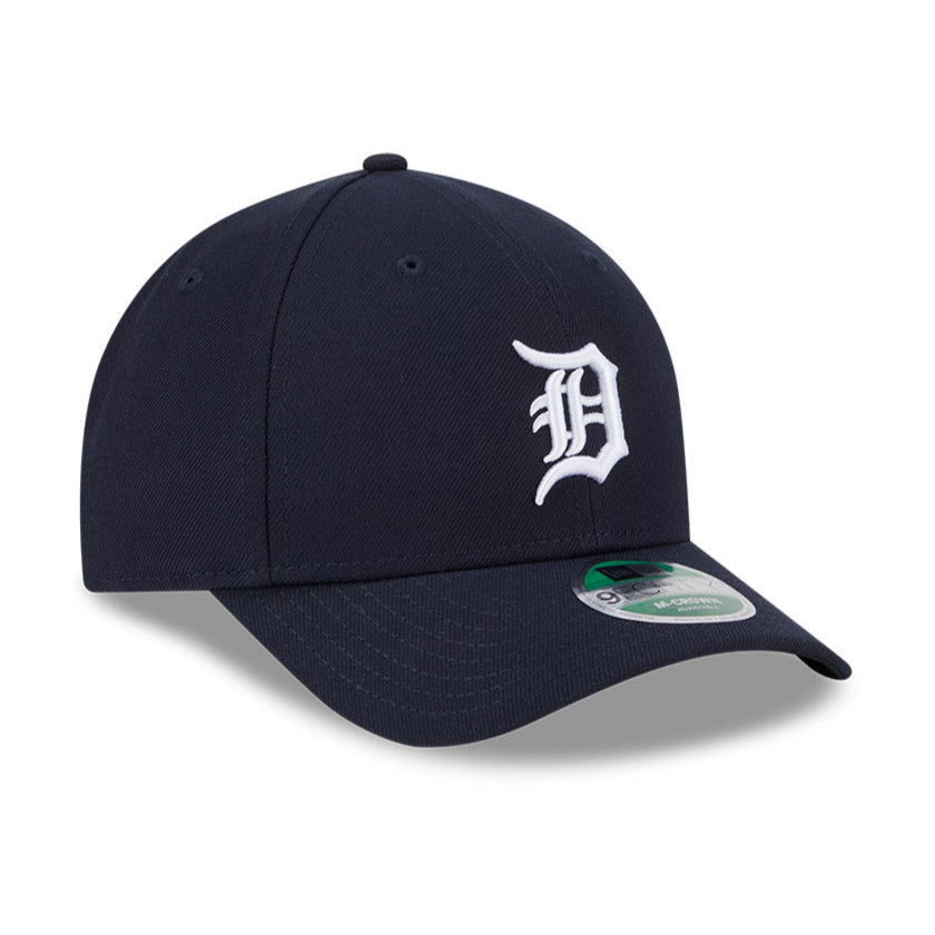 New Era 9Forty M Crown Detroit Tigers Snapback Baseball Cap - Navy Blue Adjustable Hat for Men & Women - Perfect for Baseball Games, Streetwear Fashion & Casual Outfits
