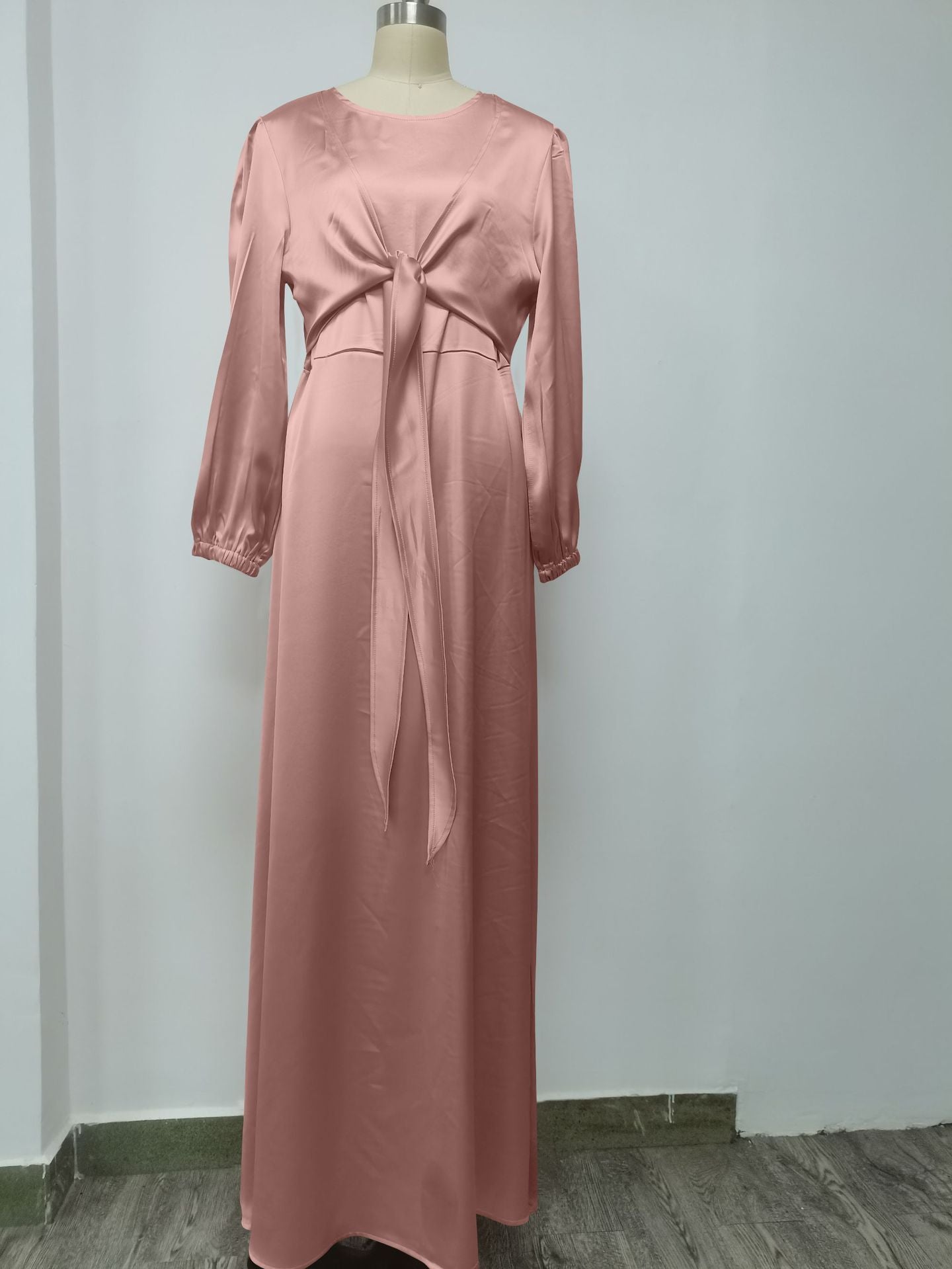 Elegant Women's Soft Lace-Up Plain Abaya Dress - Modest Islamic Clothing for Prayer, Mosque & Special Occasions