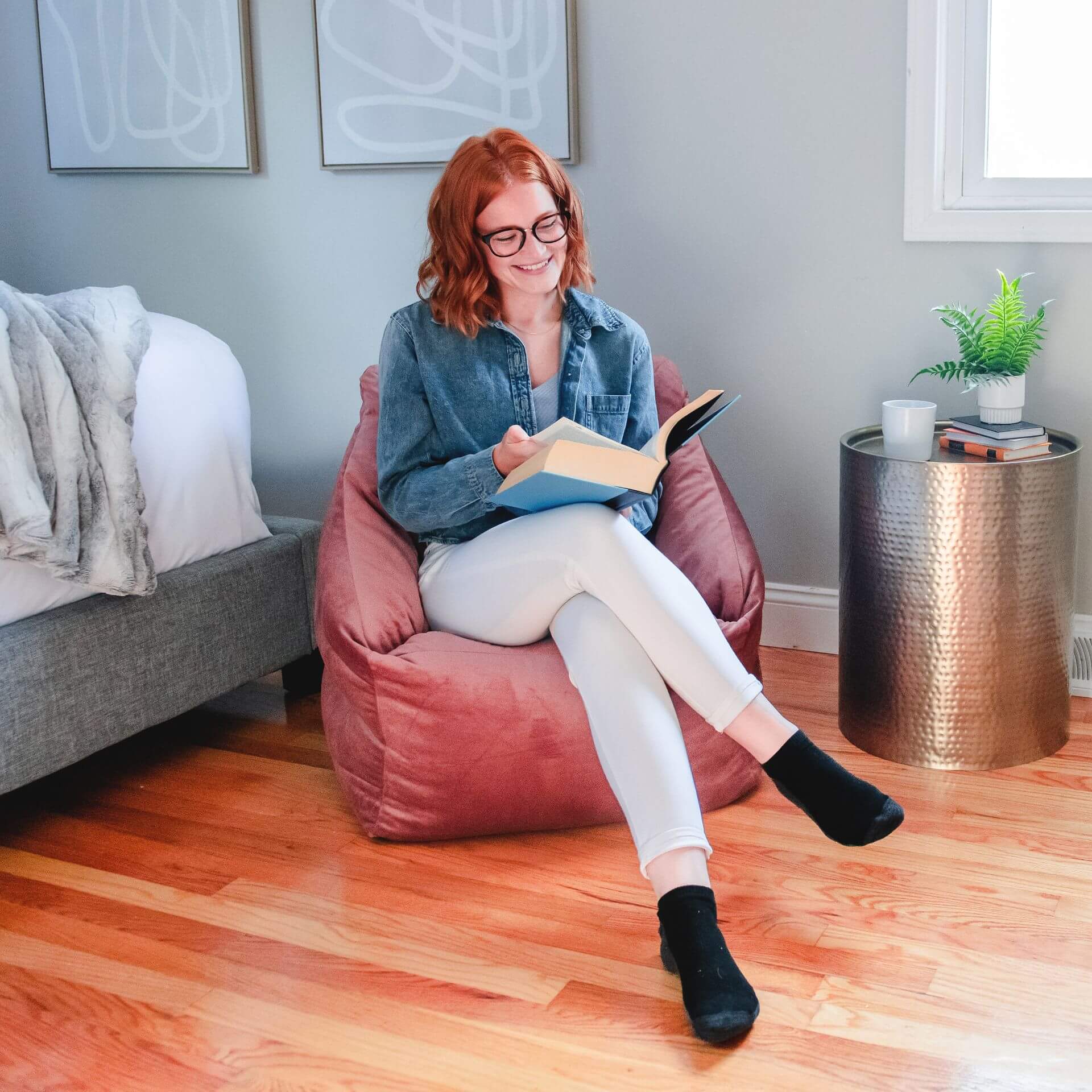 Aurora Chair - Modern Ergonomic Office Chair with Lumbar Support - Perfect for Home Office, Gaming & Workspace Comfort