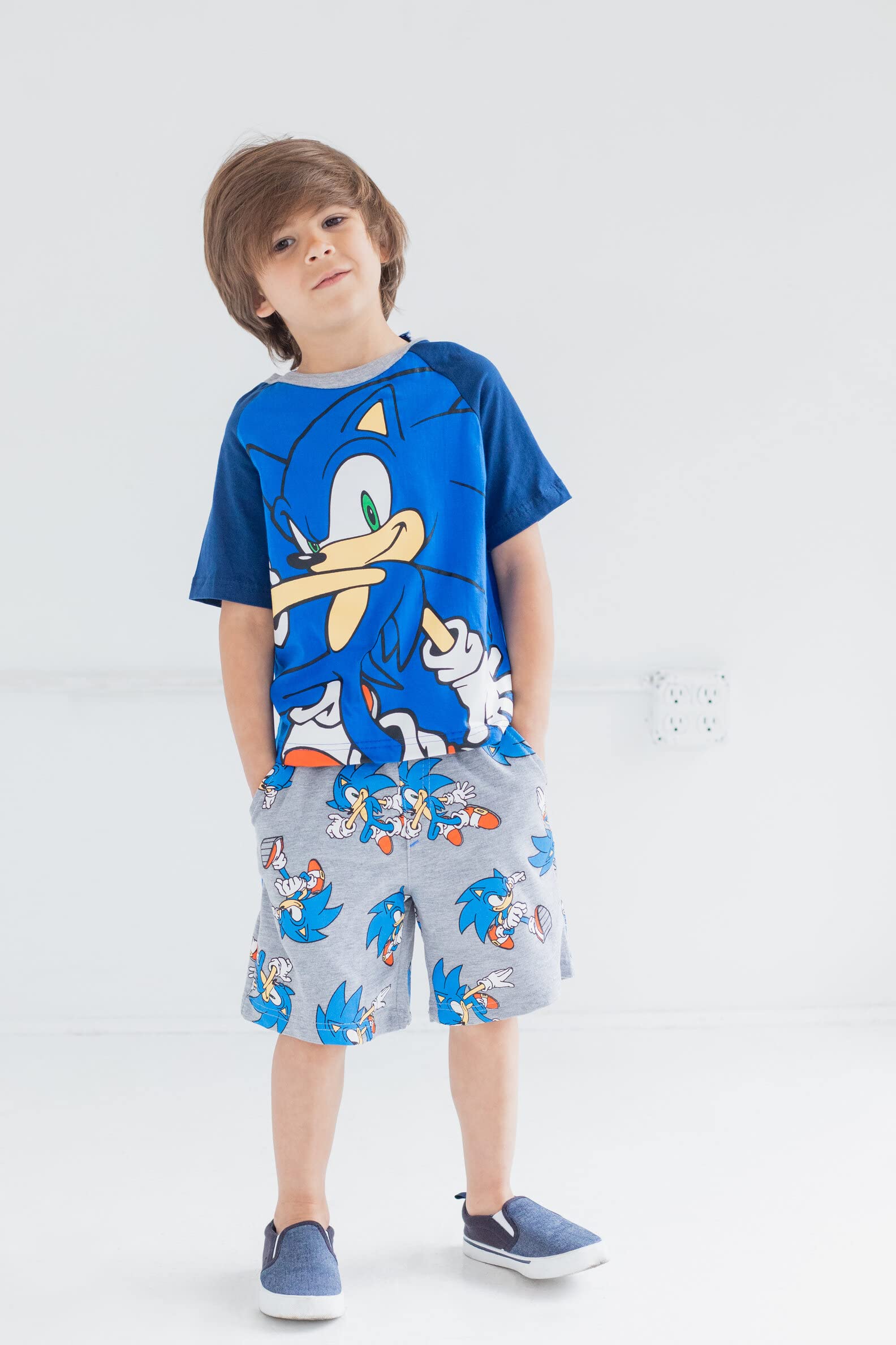 SEGA Sonic the Hedgehog Graphic T-Shirt & Shorts Set for Boys - Cool Video Game Character Outfit for Casual Wear, Gaming Parties & Everyday Play