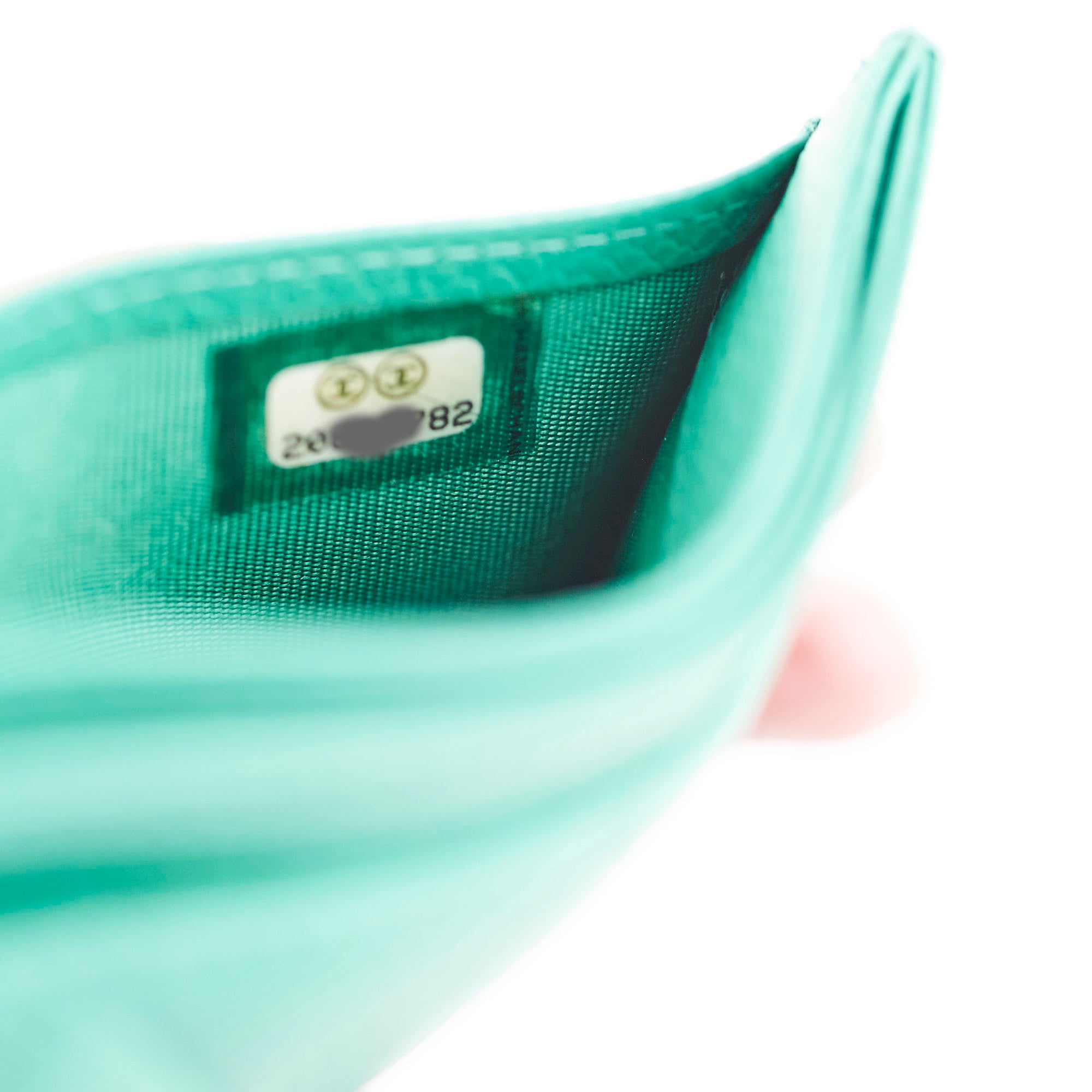 Chanel Caviar Leather Card Holder in Sea Green - Luxury Compact Wallet for Everyday Use & Travel Essentials