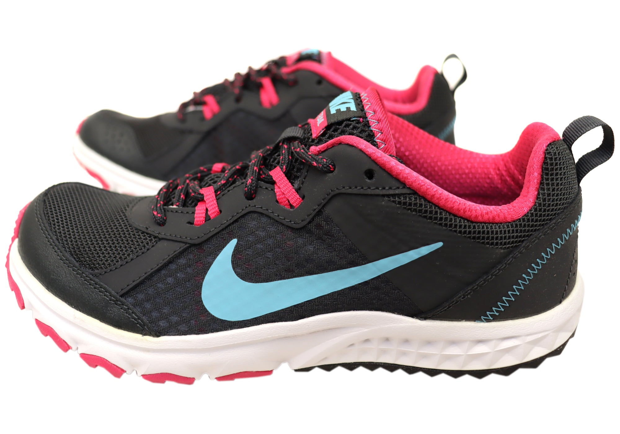 Nike Women's Wild Trail Comfortable Lace-Up Running Shoes - Lightweight Hiking & Outdoor Walking Sneakers for Trail Running and Adventure Activities