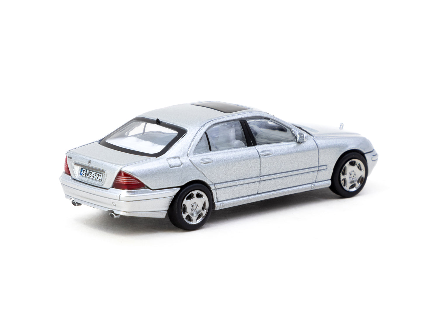 Tarmac Works 1/64 Scale Mercedes Benz S Class Diecast Model Car - Brilliant Silver Metallic - GLOBAL64 Series - Perfect for Collectors & Car Enthusiasts - Display, Gift, or Racing Scenes