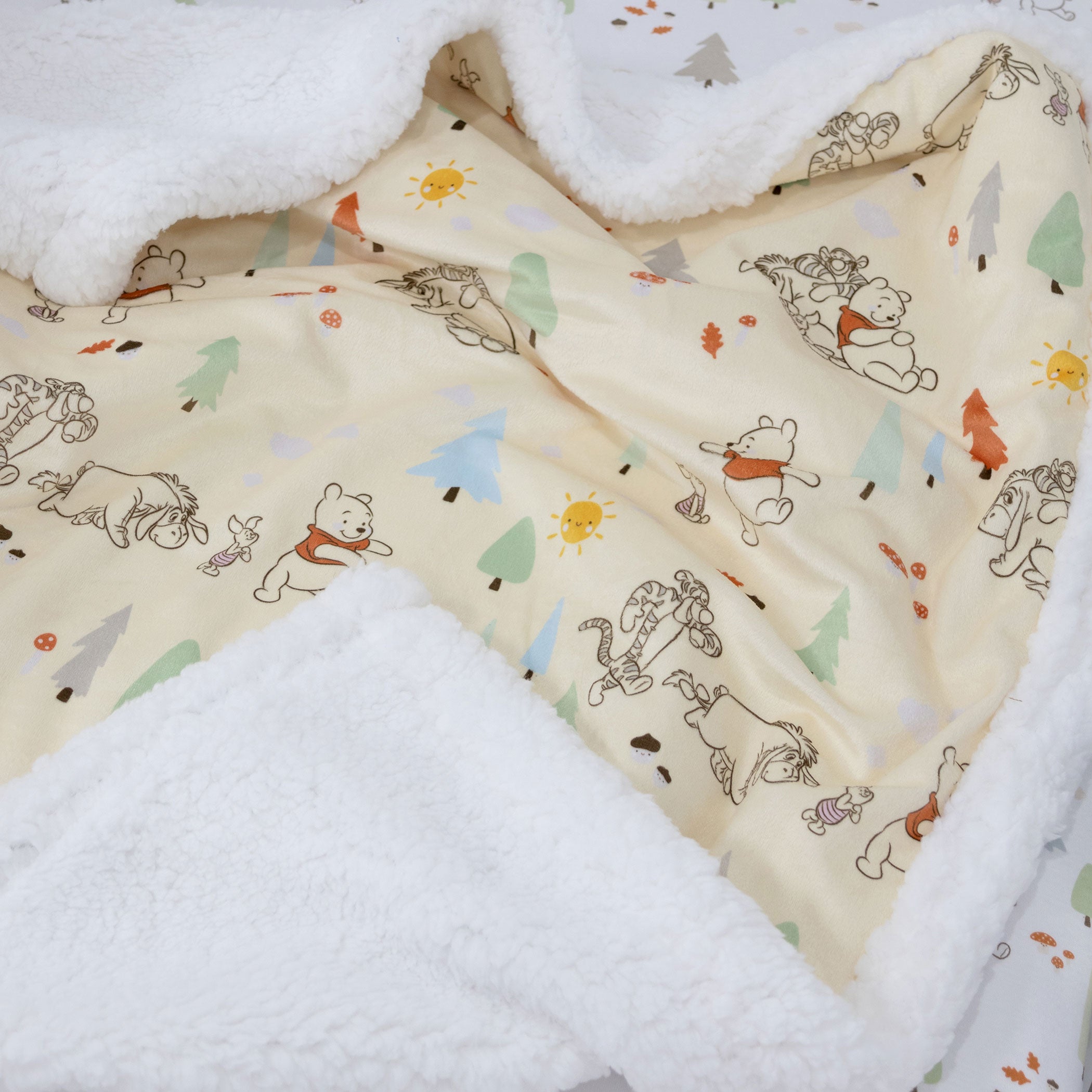 Disney Winnie the Pooh Reversible Fleece Blanket - Soft Cozy Throw for Adults & Kids - Perfect for Bed, Sofa, Movie Nights & Travel Gifts