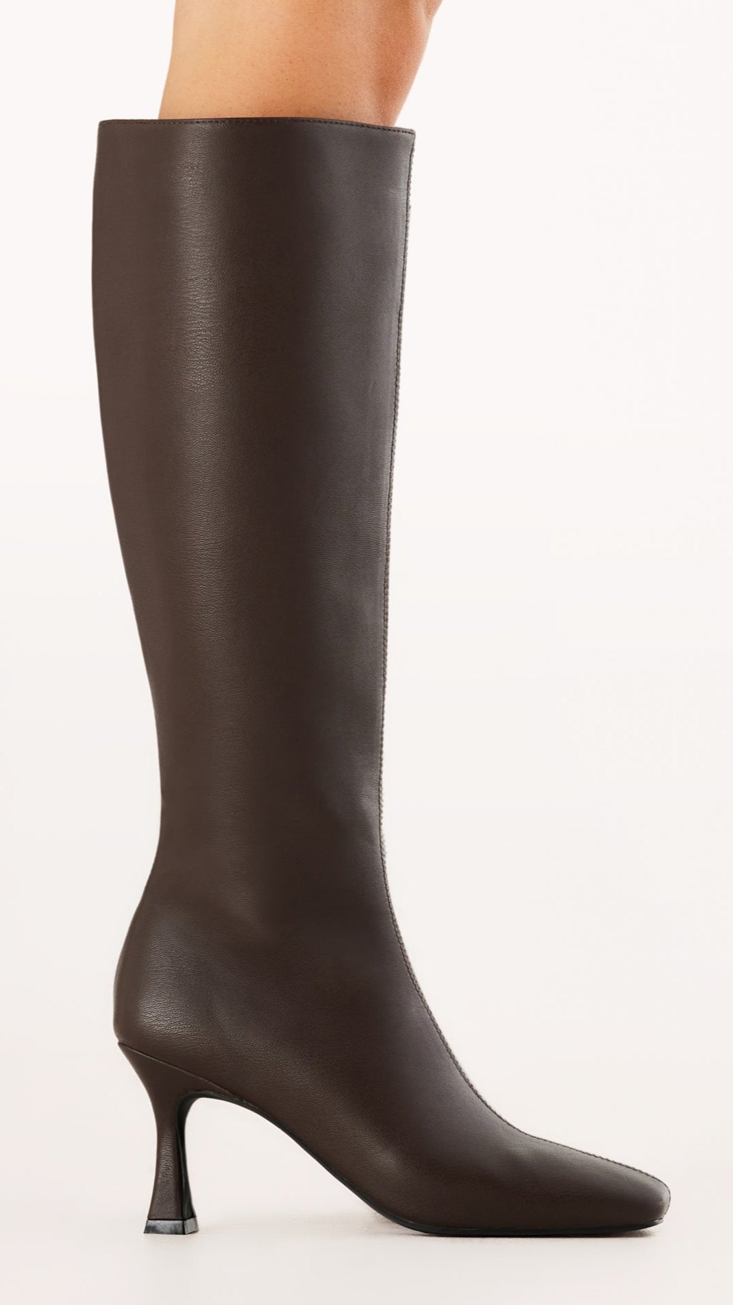Premium Corbin Boots for Men - Chocolate Brown Leather Ankle Boots - Perfect for Outdoor Hiking & Casual Wear