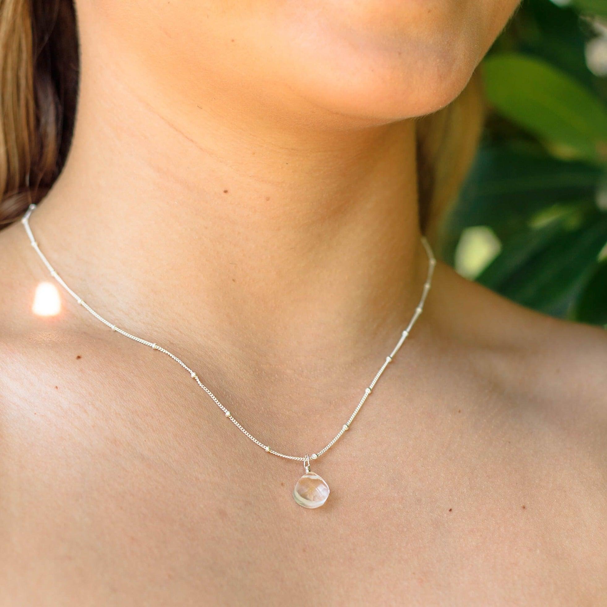 Elegant Tiny Crystal Quartz Teardrop Pendant Necklace - Dainty Healing Stone Jewelry for Women, Perfect for Everyday Wear, Gifts & Spiritual Healing