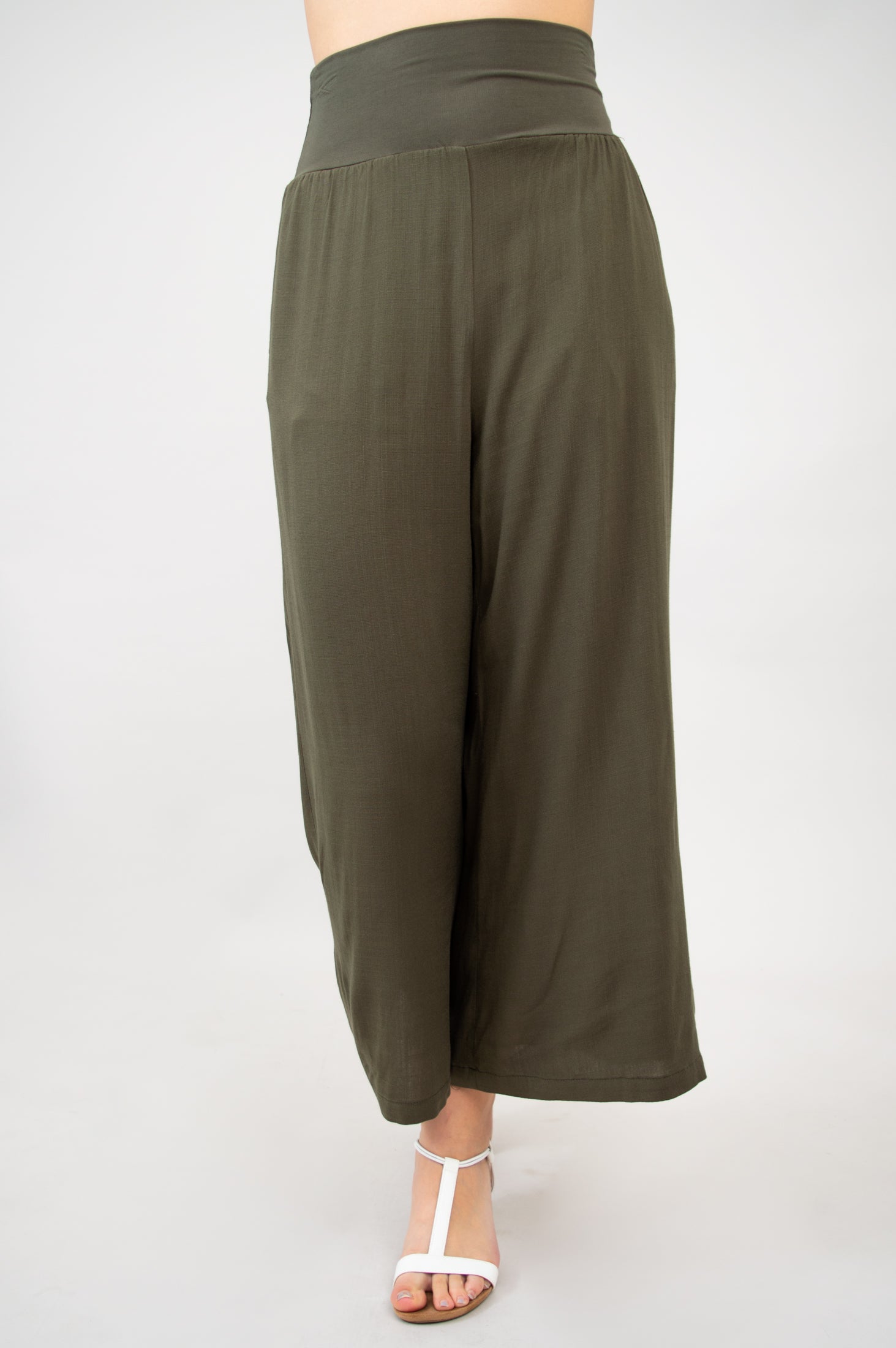 Landon Capri Pants for Women - Khaki Linen Bamboo Blend - Comfortable & Breathable for Summer, Travel & Casual Wear